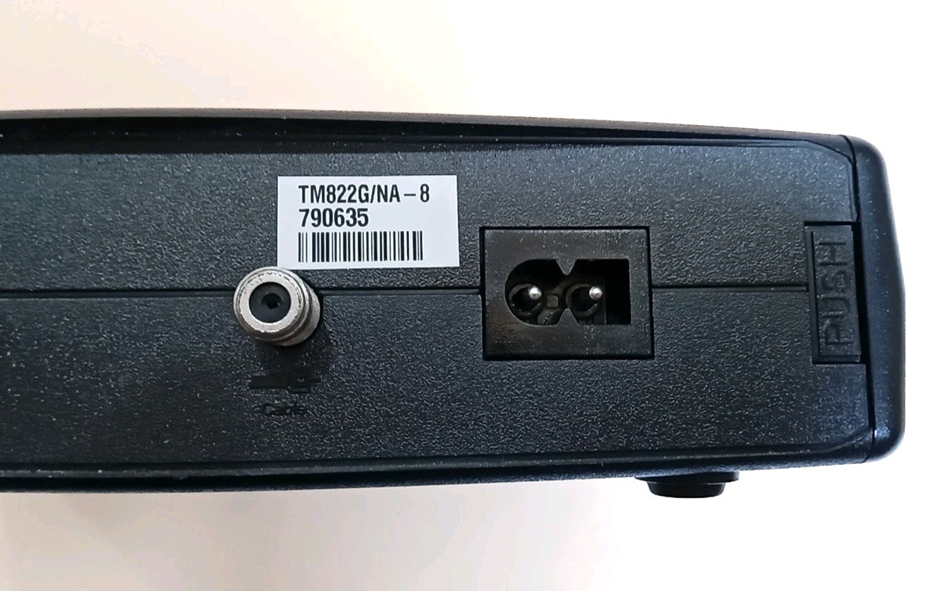 🤩ARRIS Tm822G Cable Modem Docsis 30 (TM822G/CT) + Battery