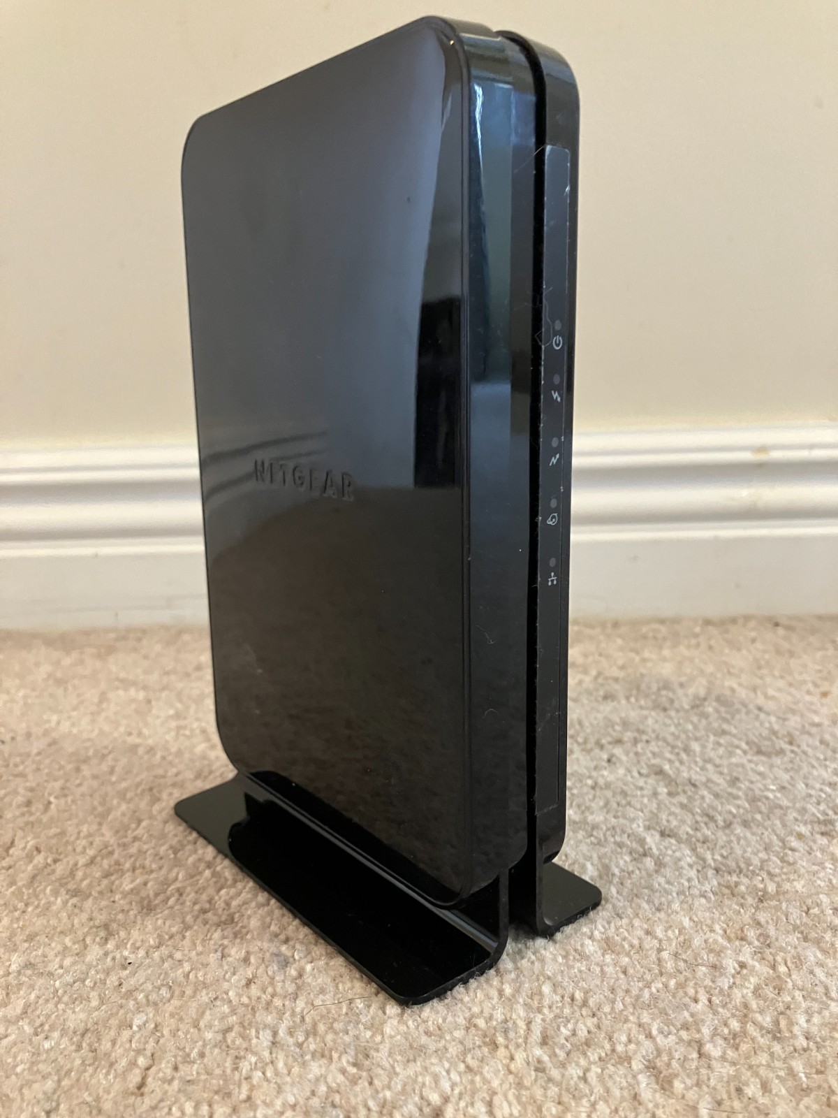 NETGEAR CM500 High Speed Cable Modem DOCSIS 3.0 (up to 680 Mbps)