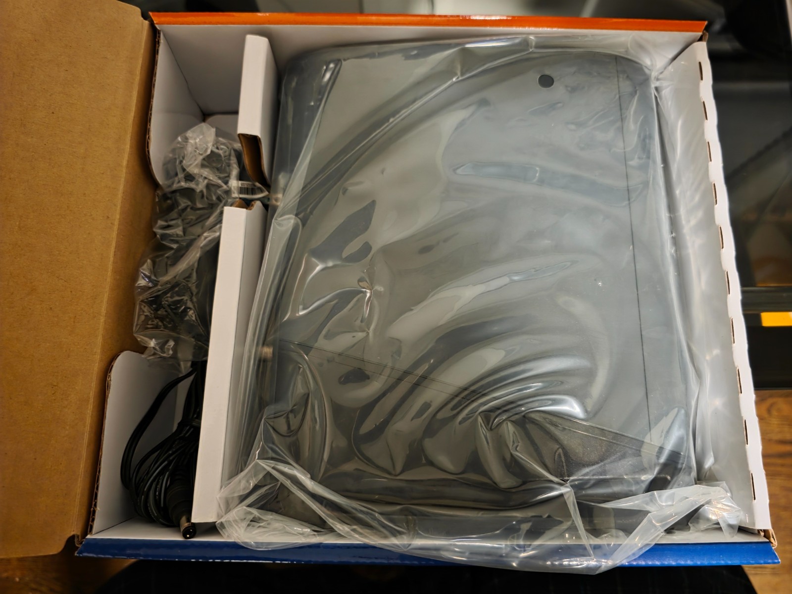 ARRIS SURFboard G36 DOCSIS 3.1 Wi-Fi 6 Cable Modem – FREE SHIPPING NEW SEALED
