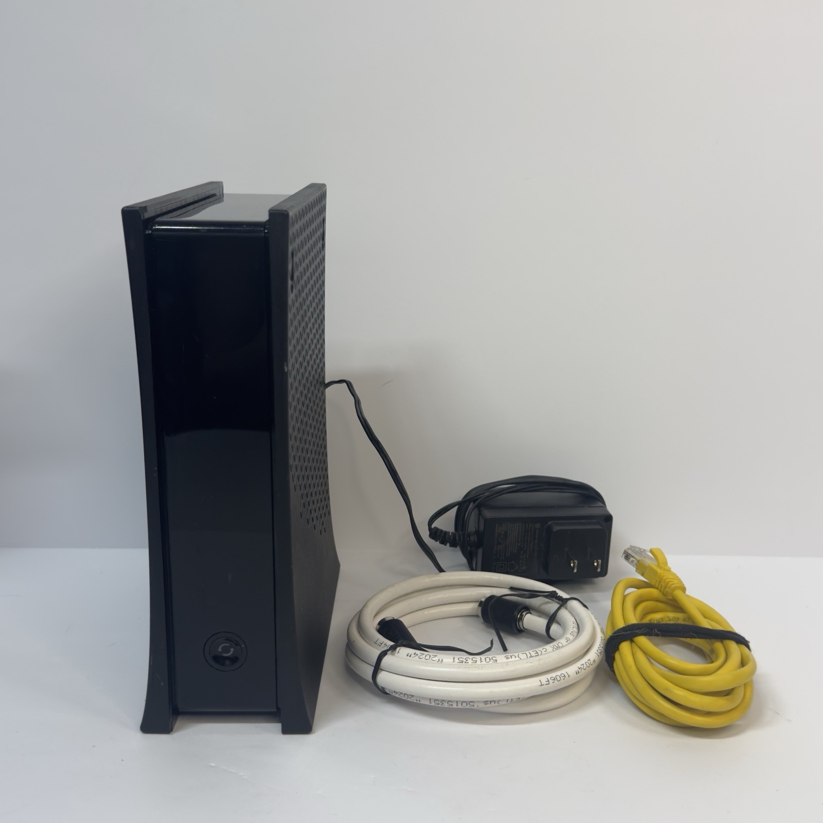 Spectrum Technicolor DOCSIS 3.1 Voice Cable Modem eMTA w/ Cords Adapter Bundle