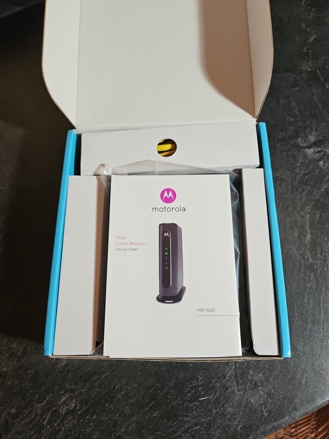 Motorola 16×4 Cable Modem 686 Mbps MB7420-10