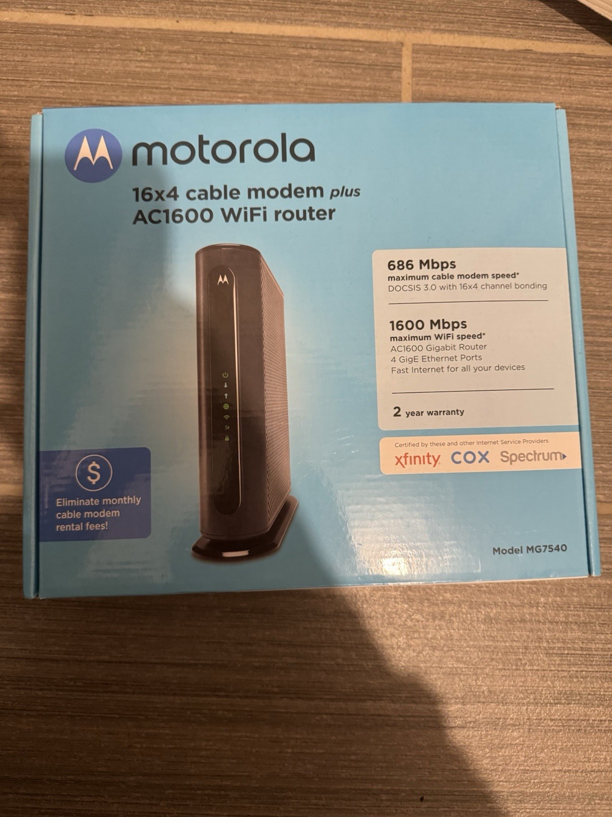 Motorola MG7540-10 16×4 Cable Modem – Black