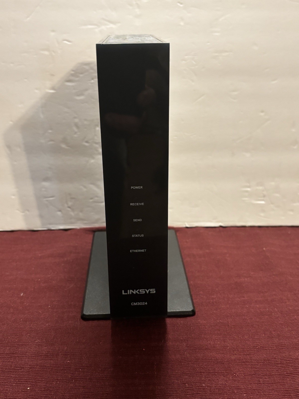 Linksys CM3024 Cable Modem DOCSIS 3.0 up to 960 Mbs & internet up to 300 MBPS