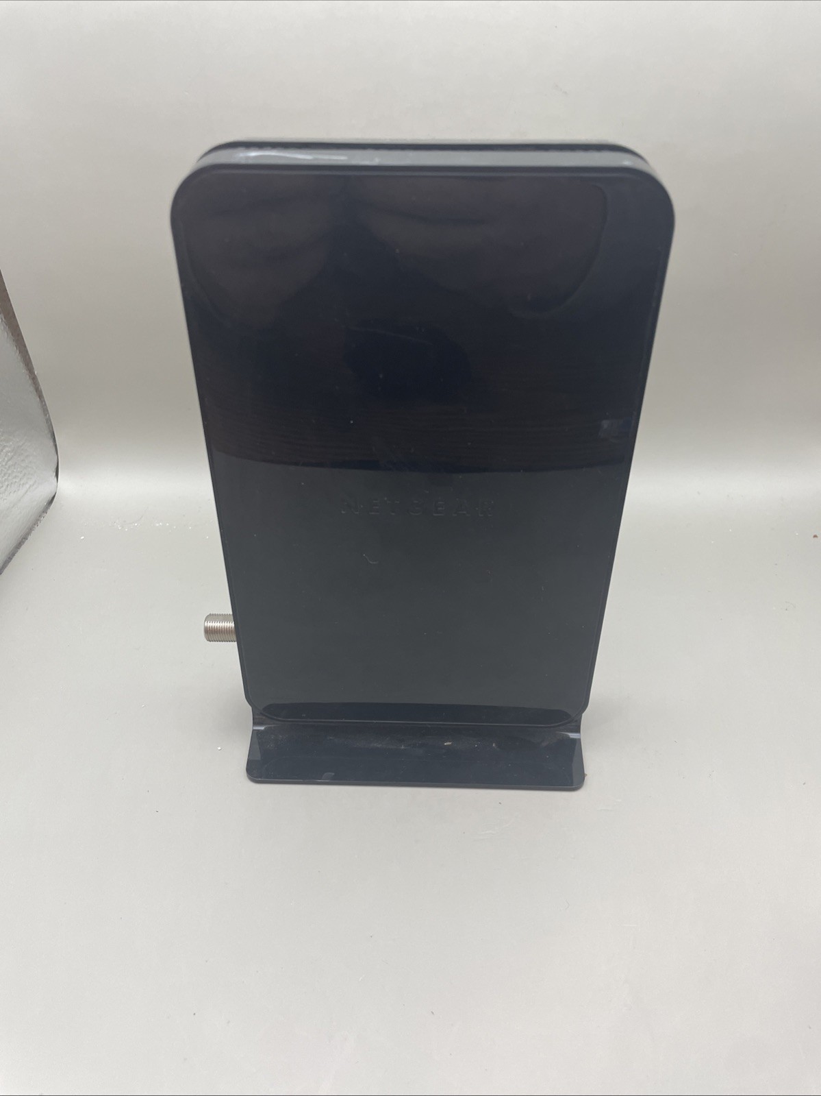 NETGEAR CM500 DOCSIS 3.0 Cable Modem Bundled w/ Power Adapter