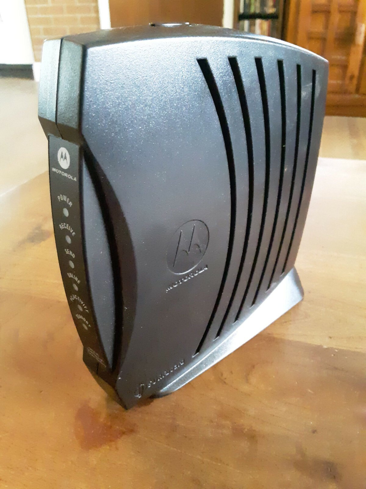 Motorola SURFboard SB5120 (505788-006-00) 38.91 Mbps Cable Modem