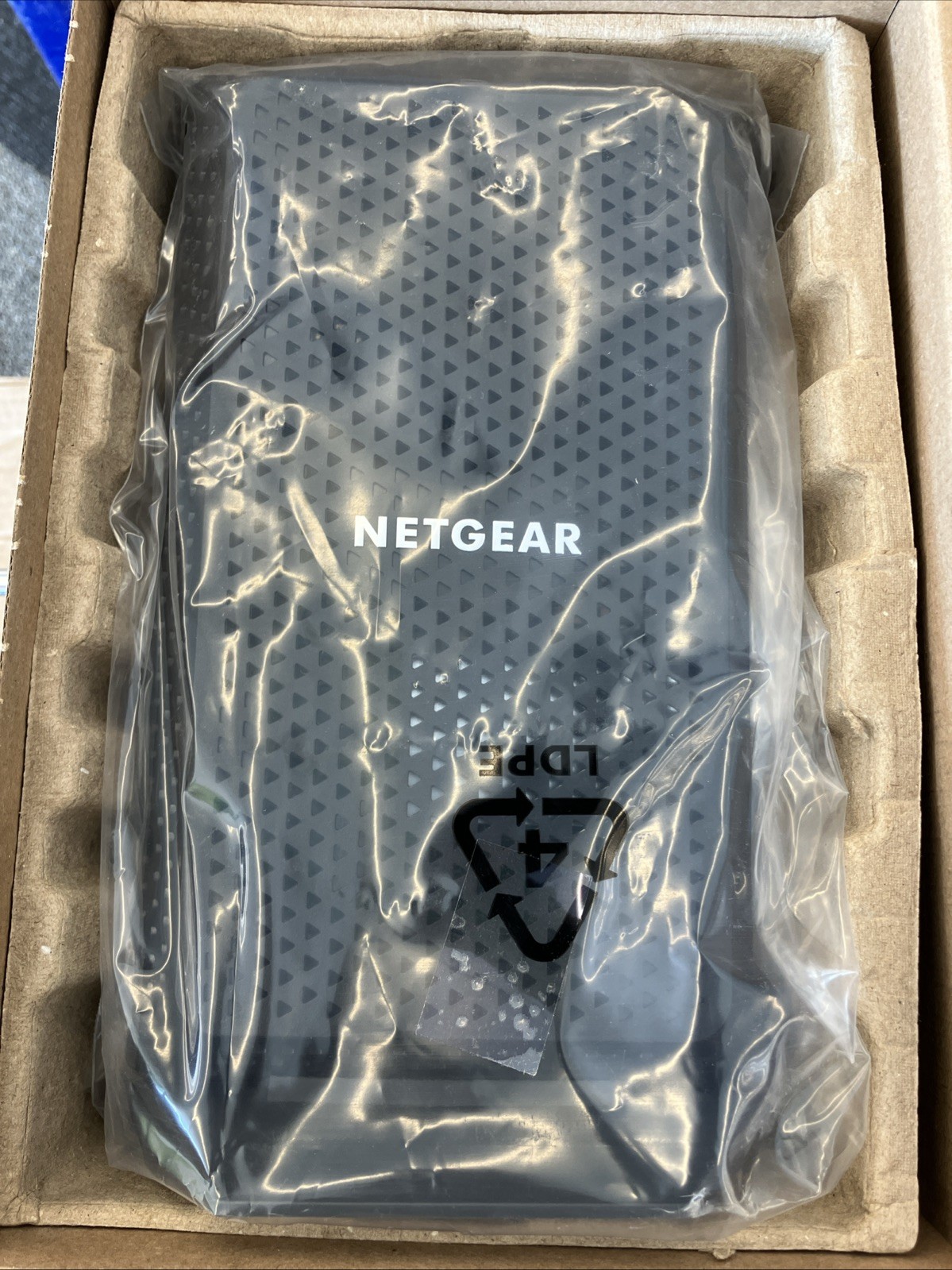 NETGEAR Nighthawk Cable Modem Up to 2 Gigabits CM1200-100NAR Black (Renewed)