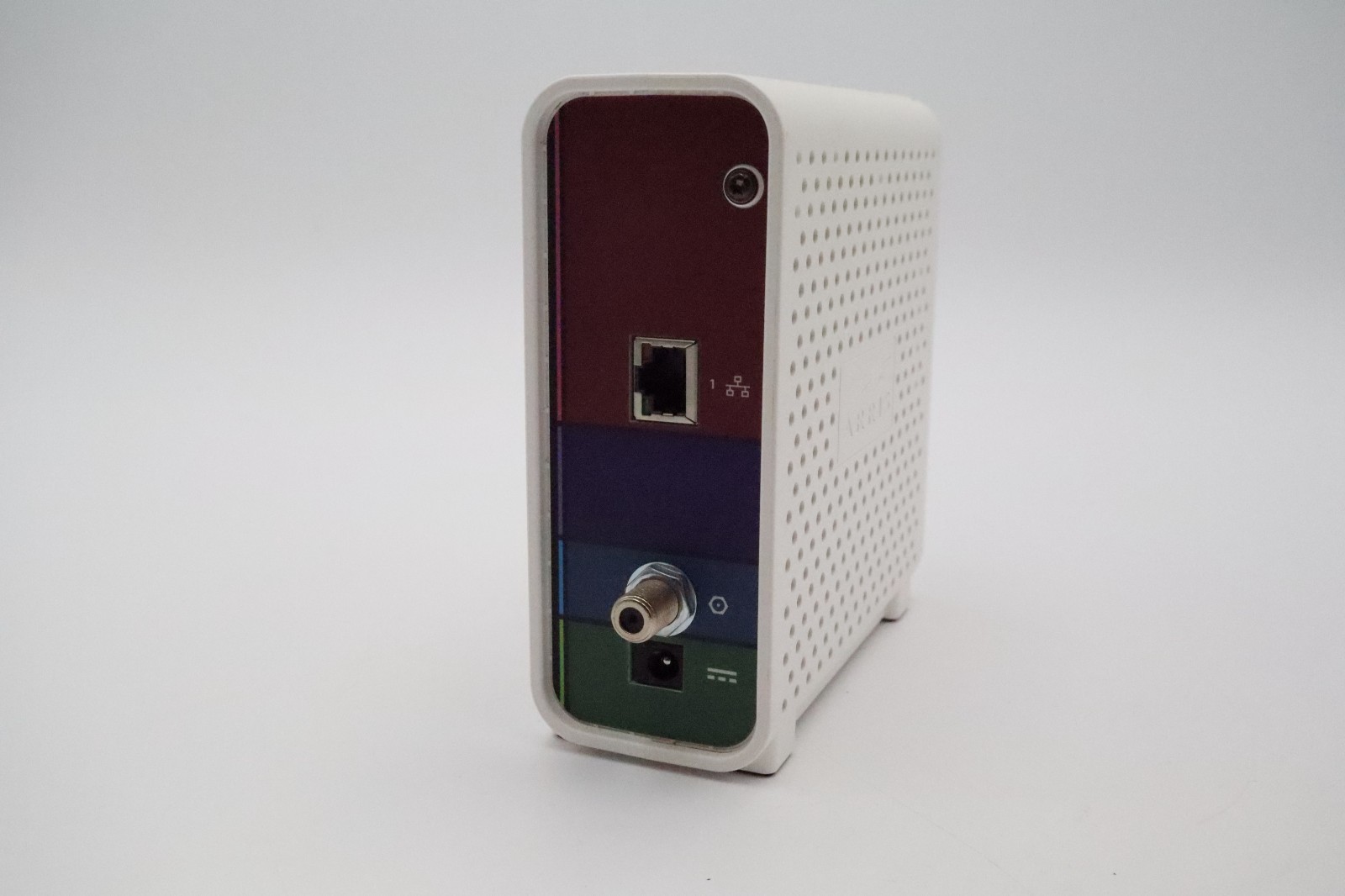 ARRIS SURFboard SB6183 DOCSIS 3.0 16×4 Cable Modem White No Power Adapter