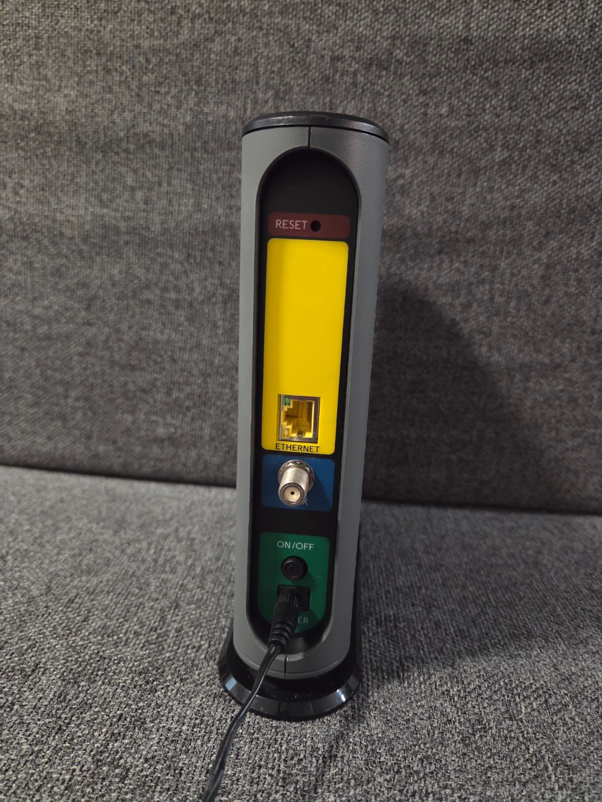 Motorola MB8600 DOCSIS 3.1 Cable Modem Gigabit – Excellent Condition