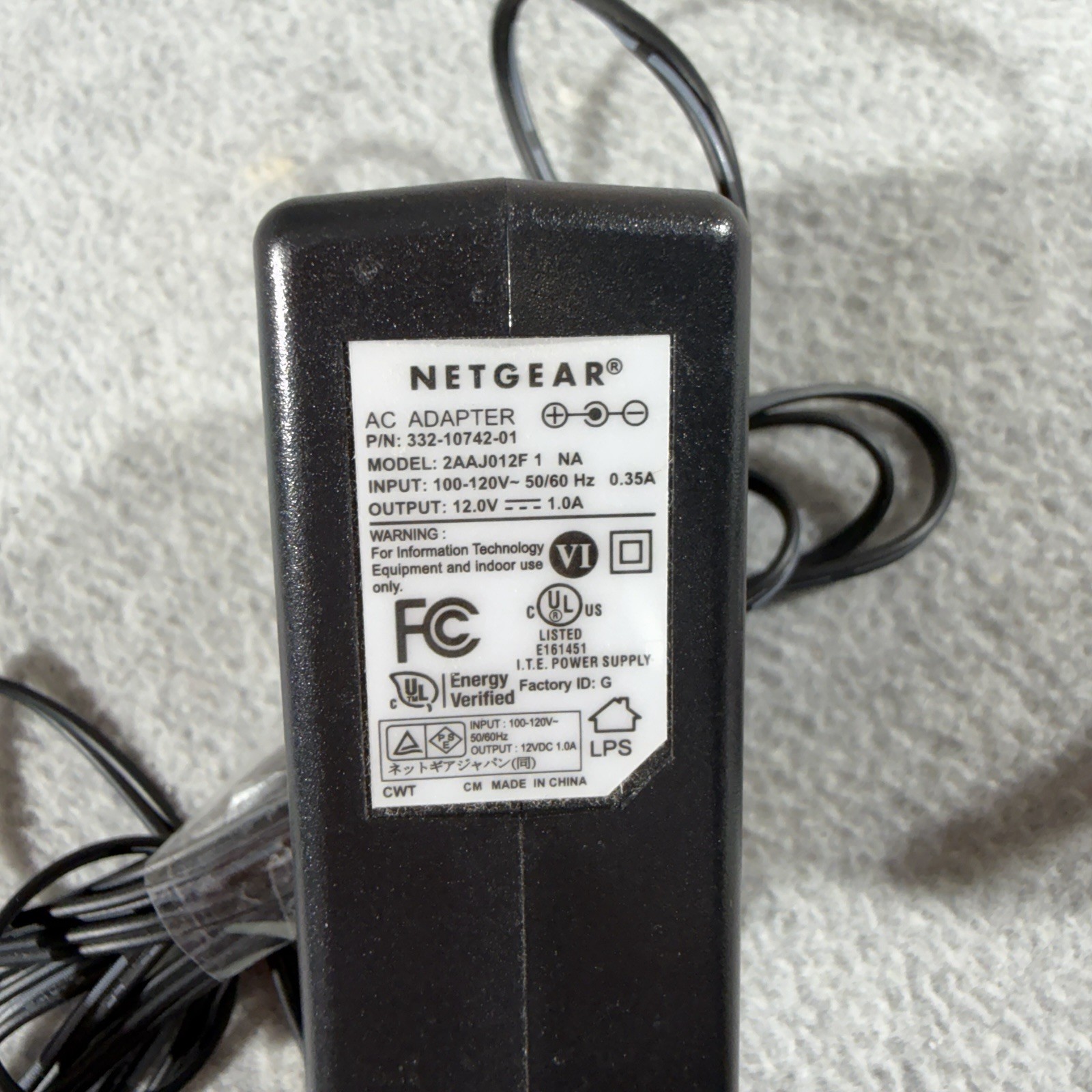 NETGEAR CM400 High Speed Cable Modem DOCSIS 3.0 w/ Power Adapter & Stand Mounts