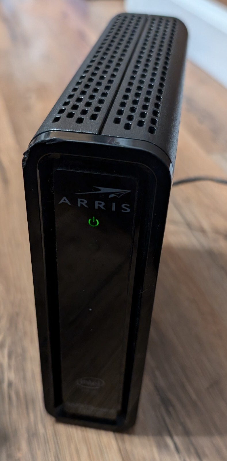 Arris SBG10 SURFboard AC1600 DOCSIS3.0 Cable Modem WiFi Router SBG00DAY10RT