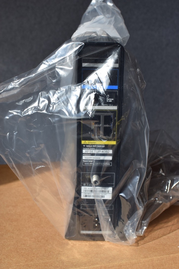 Xfinity Prepaid Internet Starter Kit ARRIS TG1682G DUEL BAND WI-FI Modem