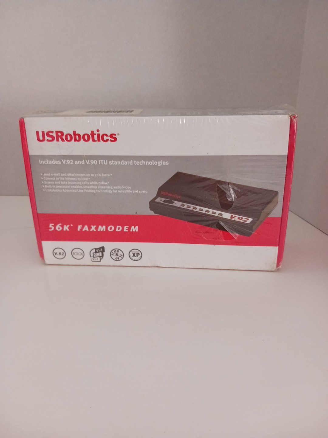 USRobotics 56K V.92 Fax Modem External Model 5686E Factory Sealed New in Box