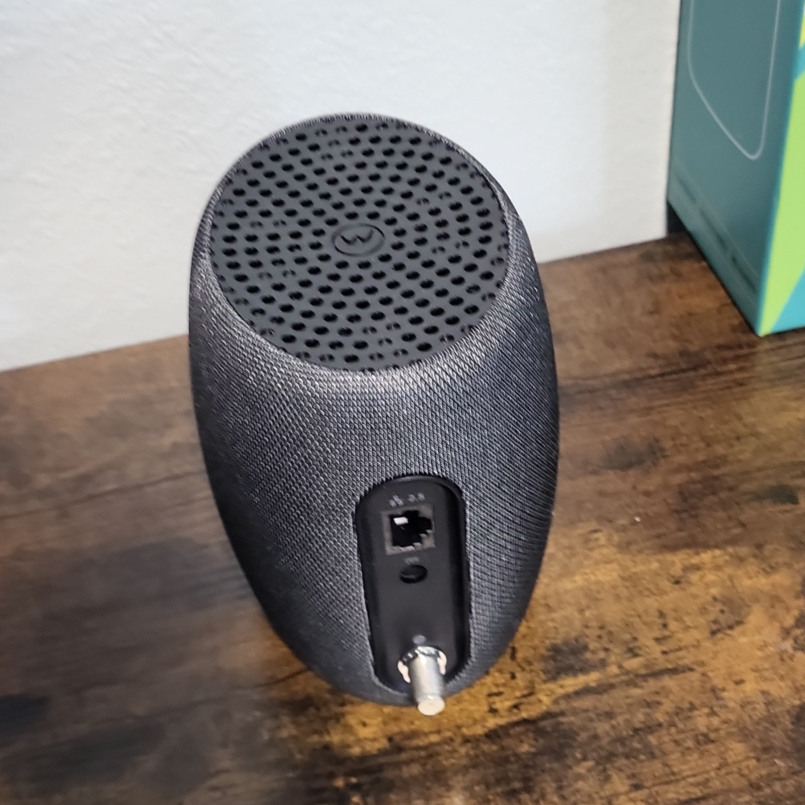Motorola B12 DOCSIS 3.1 Cable Modem 2.5Gbps Port Comcast Xfinity Cox Spectrum