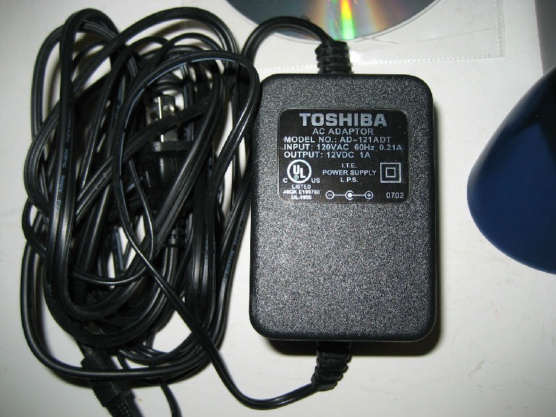 Toshiba DOCSIS Cable PCX2200 (DAZ8817F) 43 Mbps Modem
