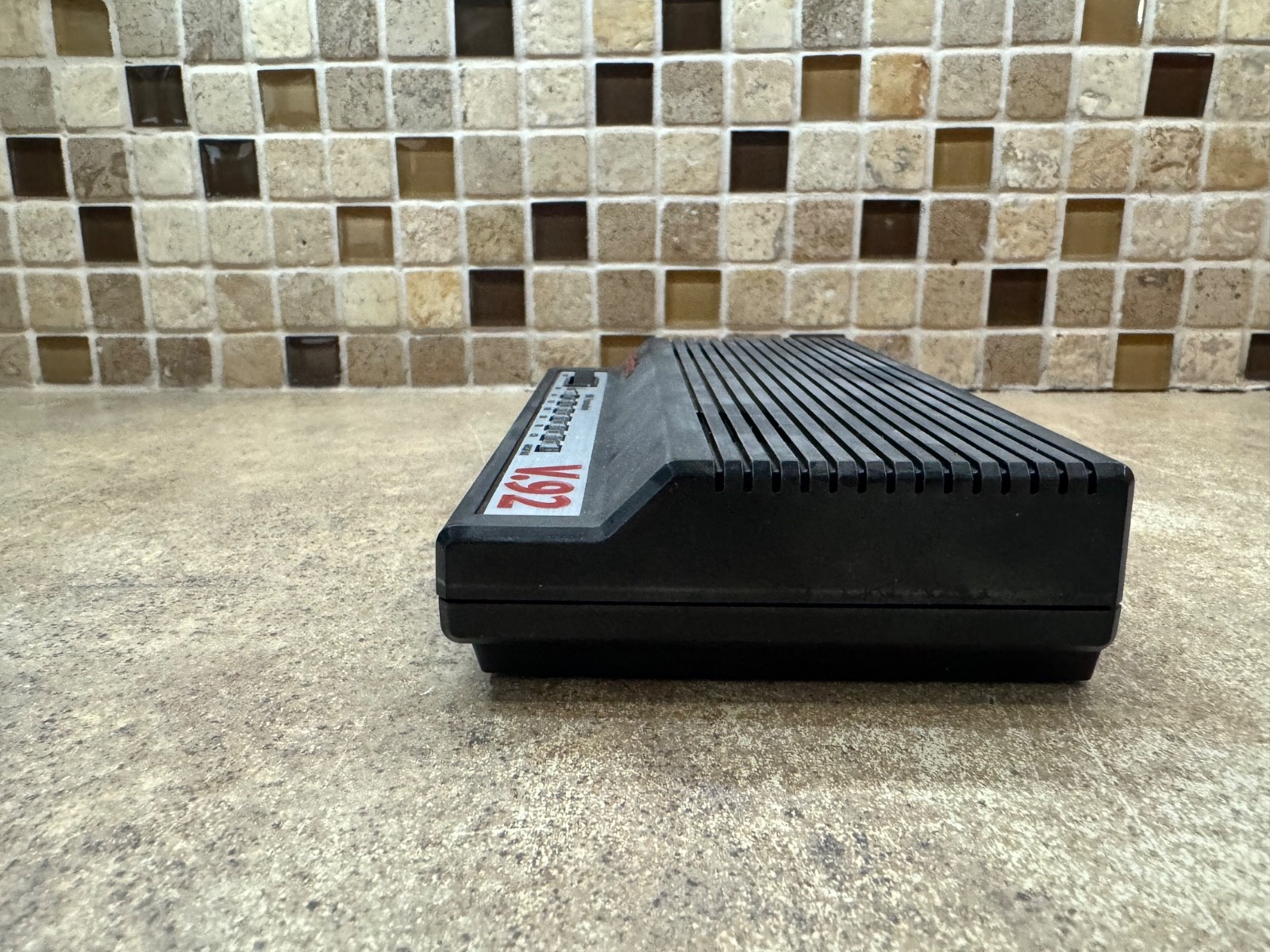 US Robotics, V.92, Model 5686G, 56K Faxmodem