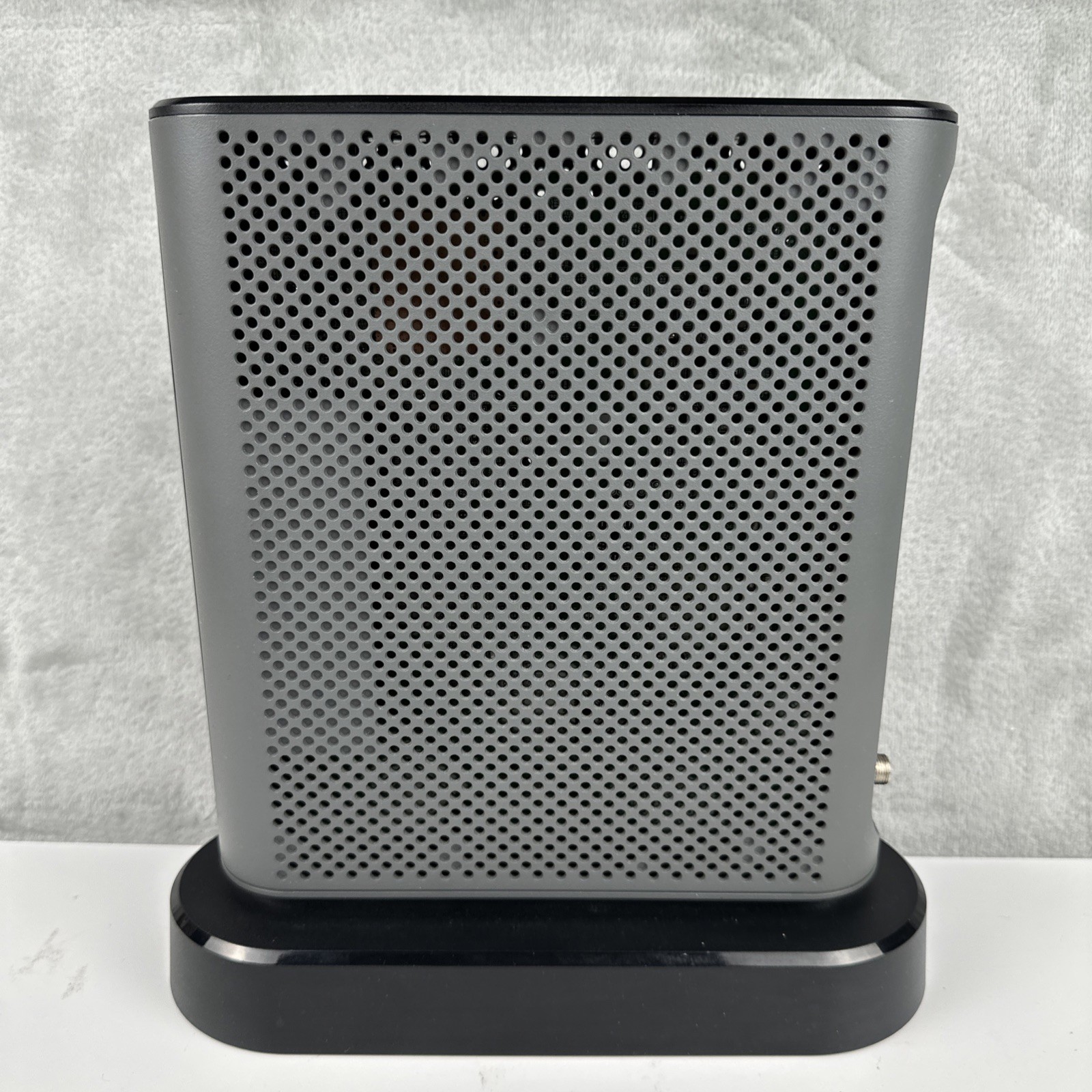 Motorola MT7711 24×8 Cable Modem AC1900 WiFi Router 2 Phone Lines Xfinity *READ*
