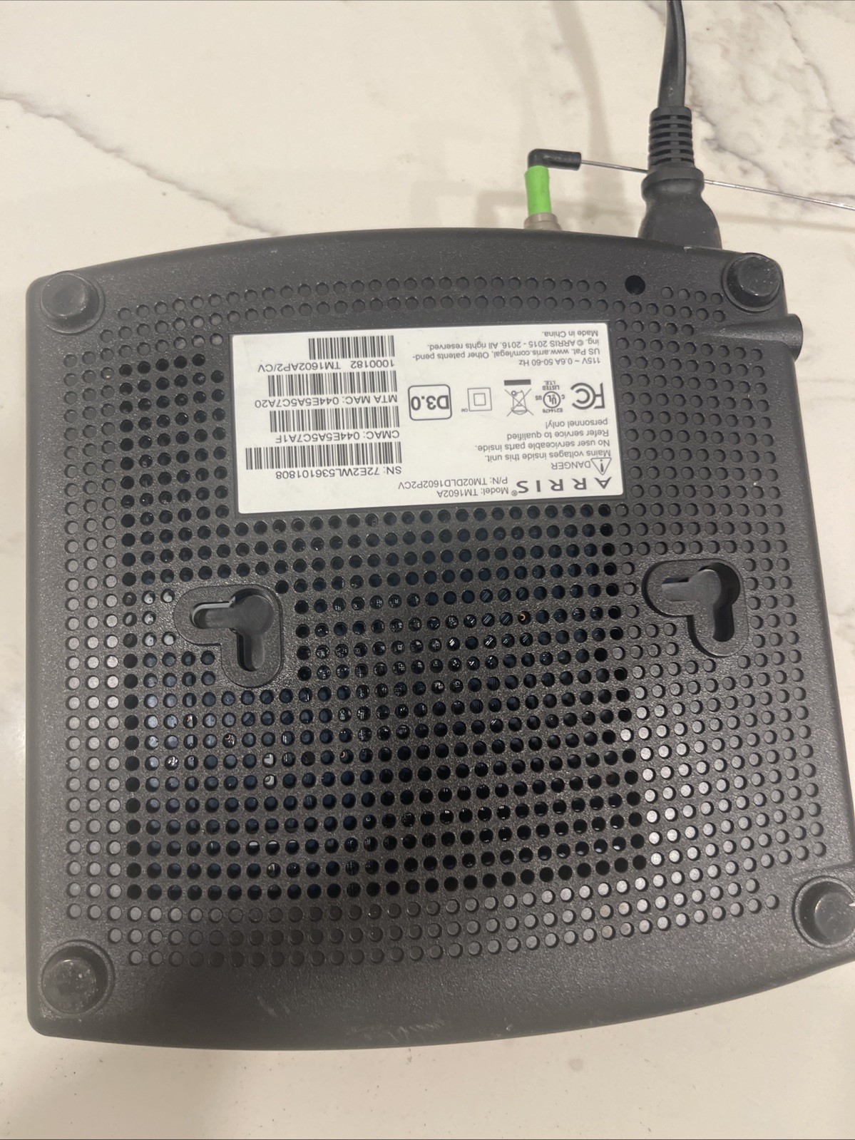 ARRIS Telephony Internet Cable Modem DOCSIS 3.0 Model TM1602A W/Ethernet cable