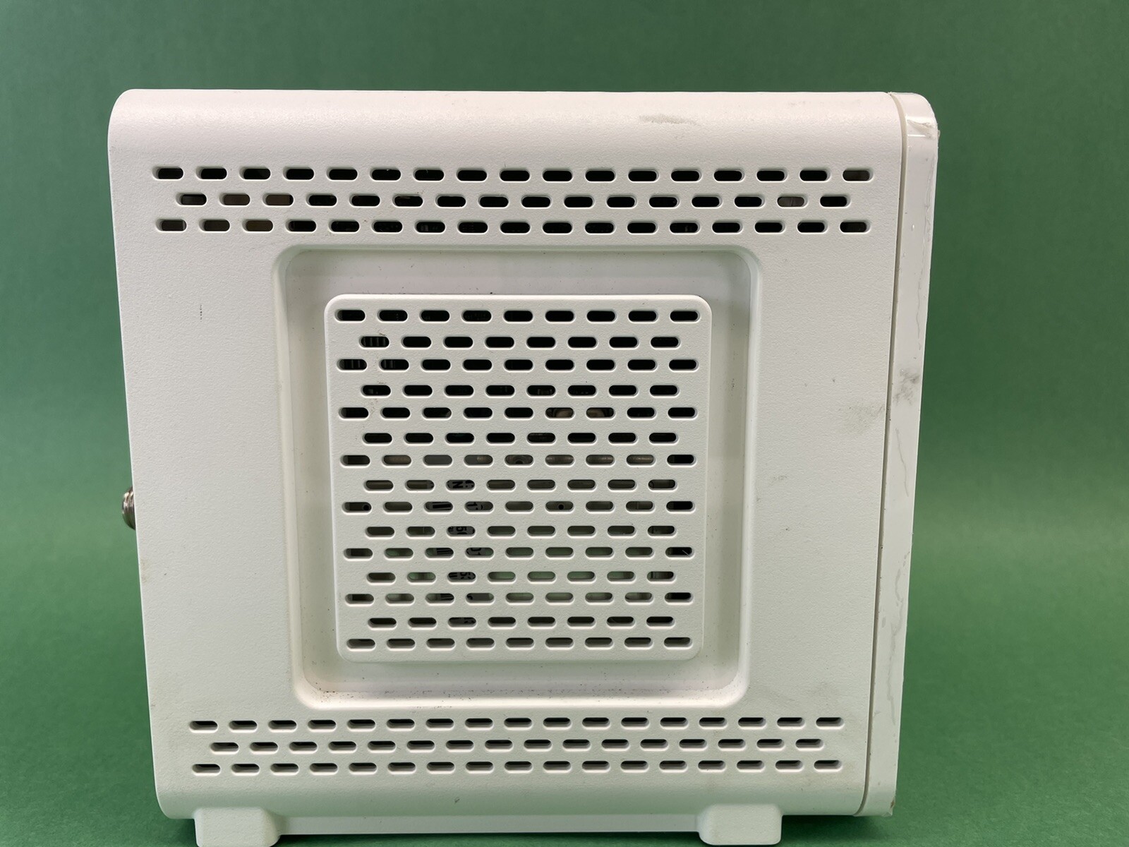 Arris SURFboard Modem 400 Series SB6141 343 Mbps DOCSIS 3.0 Ethernet