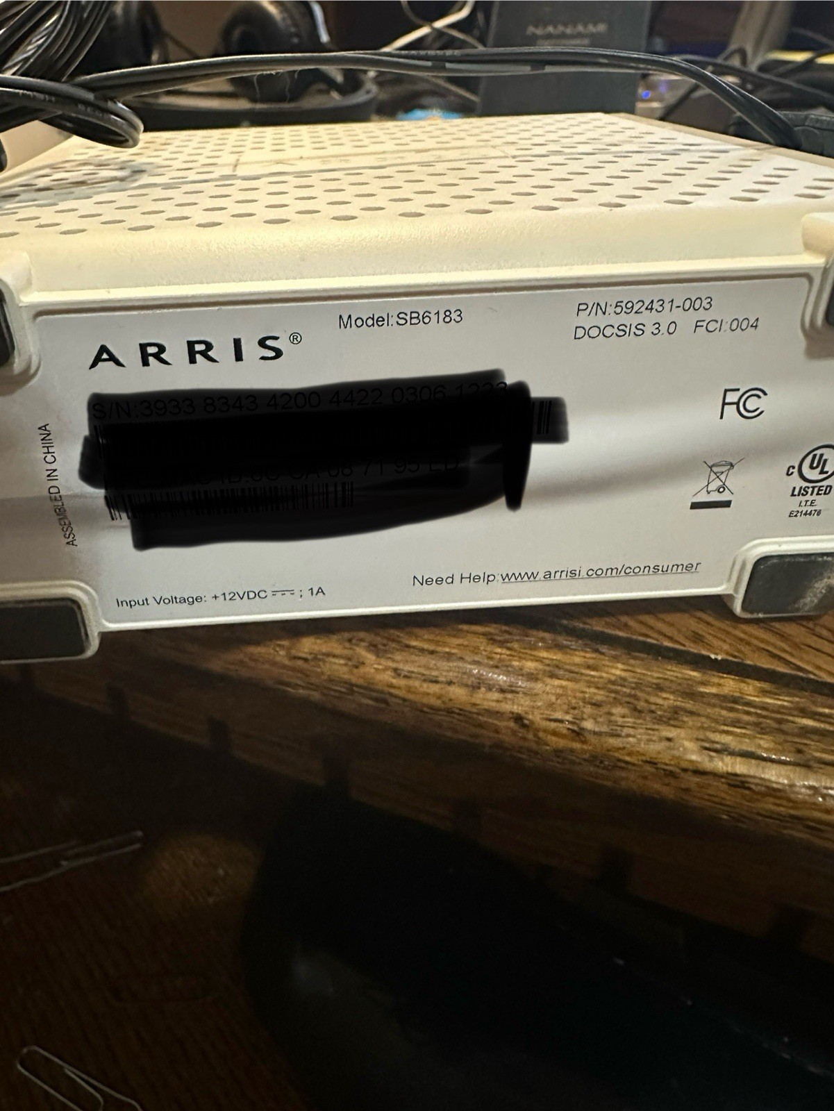ARRIS SB6183 686 Mbps Cable Modem, White – 59243200300