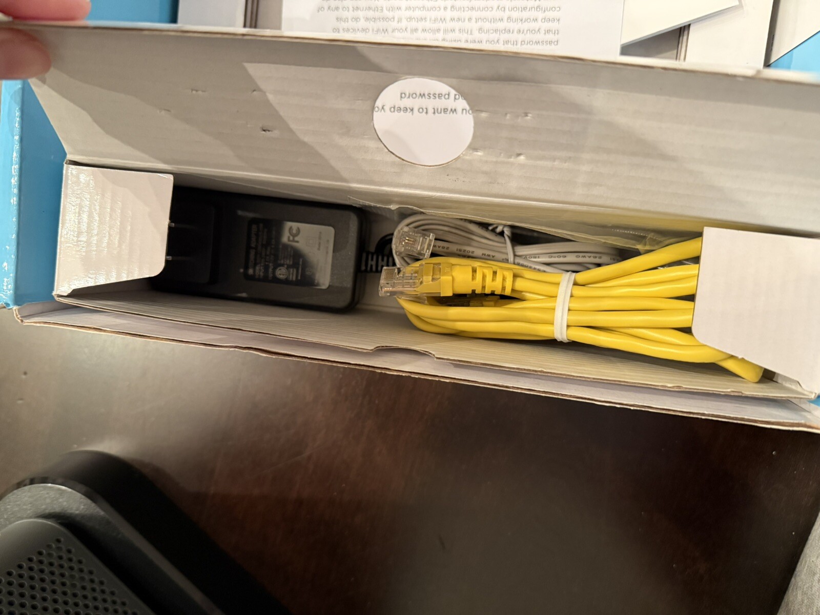 Motorola MT7711 Cable Modem Plus Router Open As Is See Photos