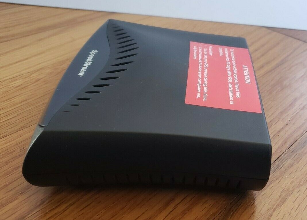 Efficient Networks SpeedStream 5100 Modem 060-E141-A01 w/ Power Adapter