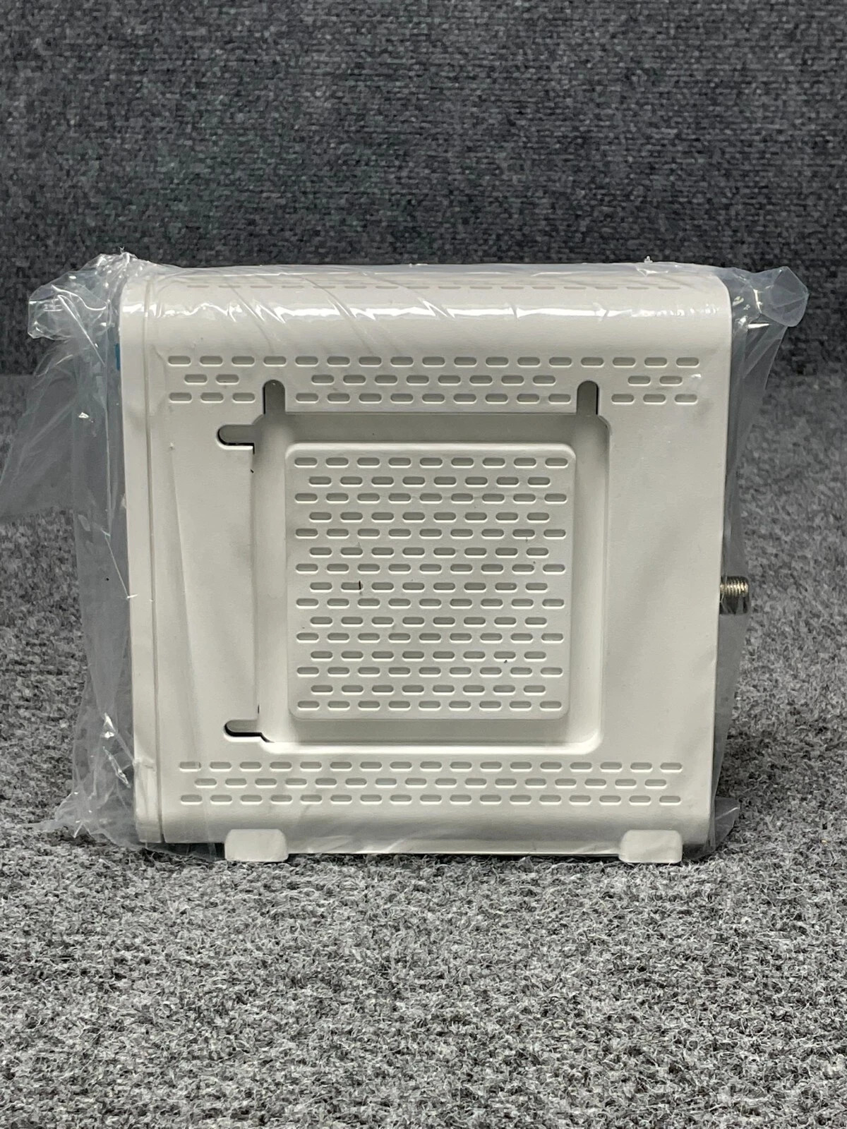 Motorola ARRIS SURFboard SB6141 DOCSIS 3.0 Cable Modem 400 Series Used