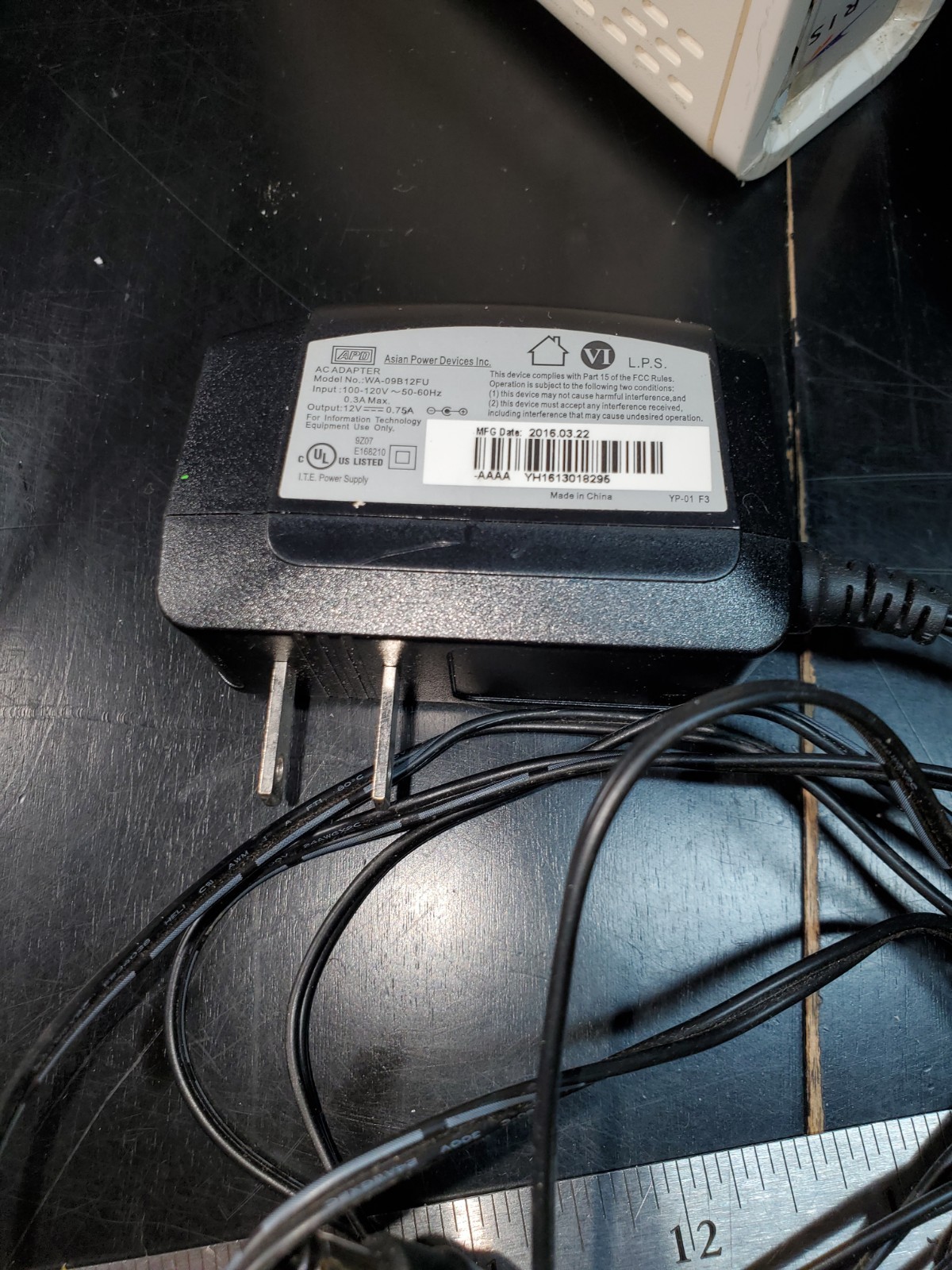 ARRIS Surfboard SB6141 White Cable Modem+AC Adapter+coax Cable+extension Panel