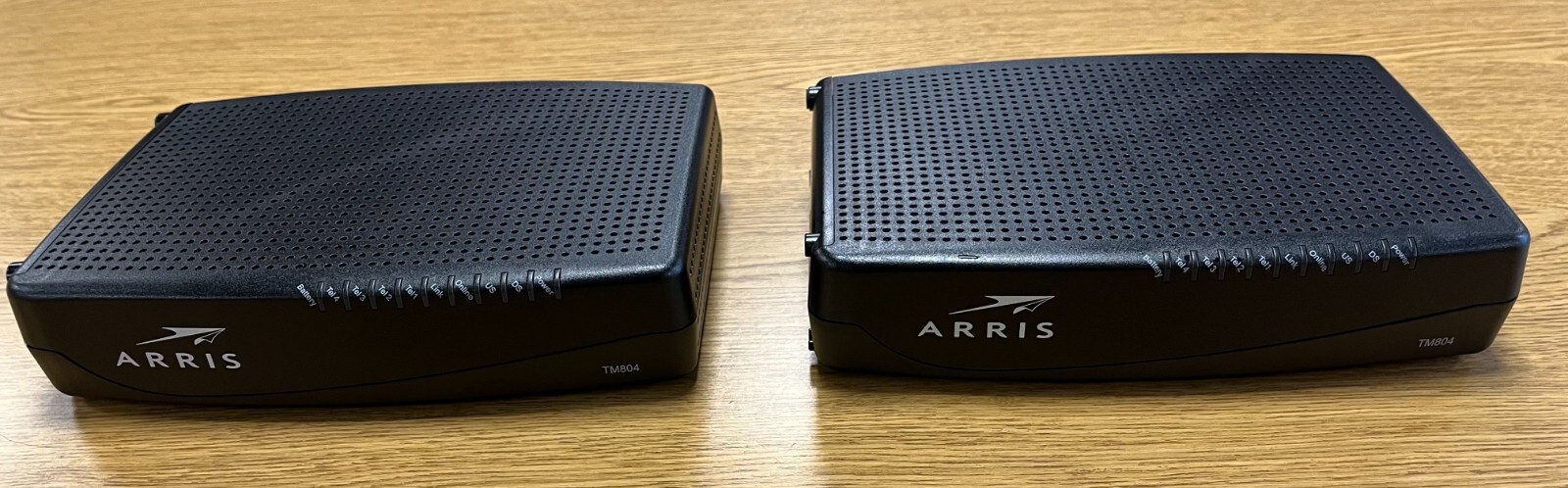 SET OF TWO: Arris TM804G/CT Doc Sis 3.0 CABLE MODEM with Power Cable TM804G D3.0