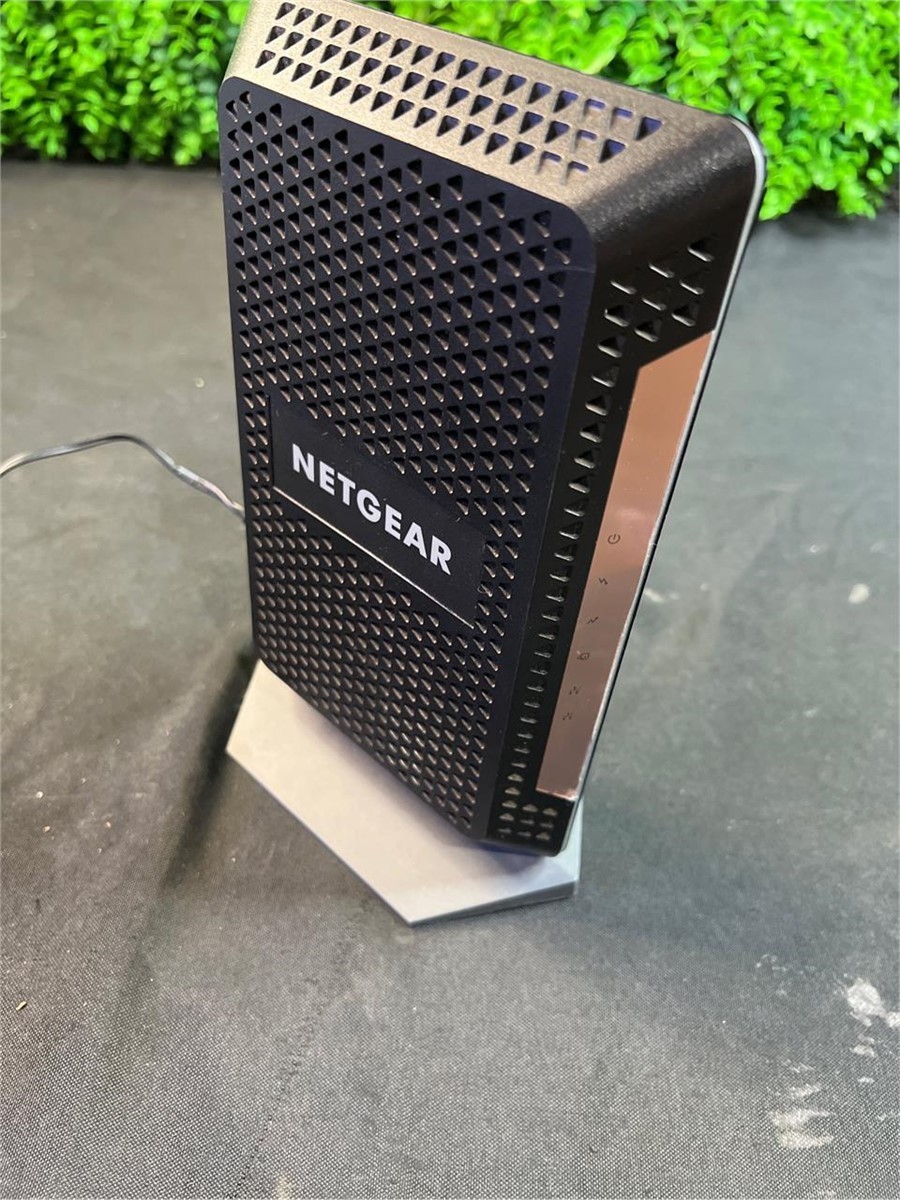 NETGEAR Nighthawk Cable Modem (CM1100)