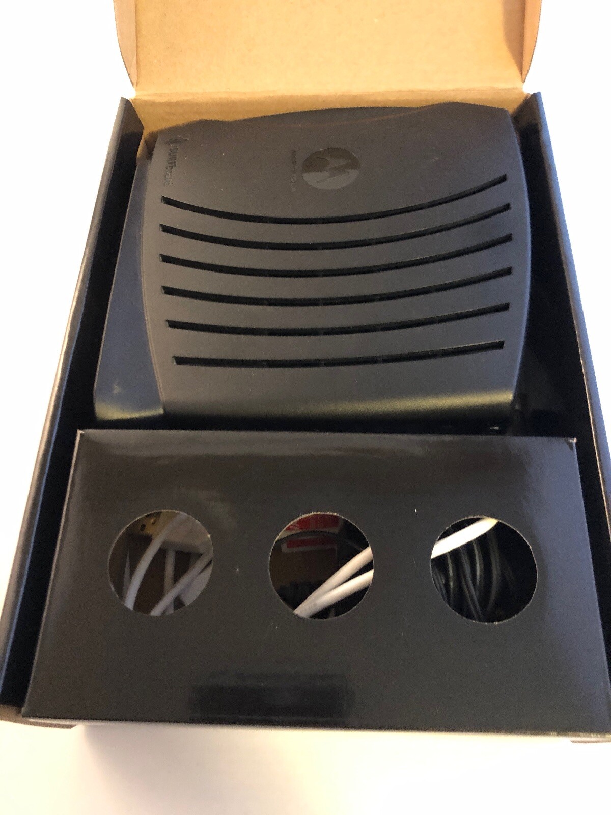 Motorola SURFboard SB5101U Cable Modem Black Excellent DOCSIS 2.0 Ethernet USB