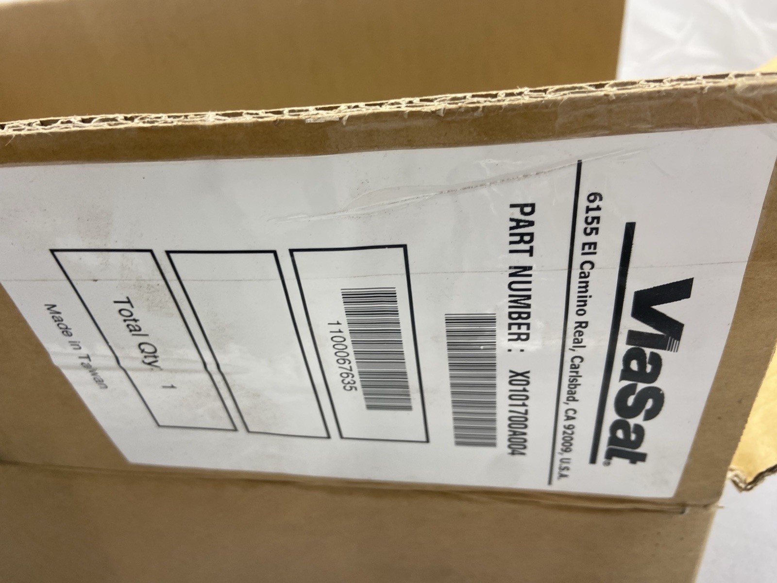 ViaSat RM4100 SurfBeam 2 Satellite Modem, Radio, Power Supply