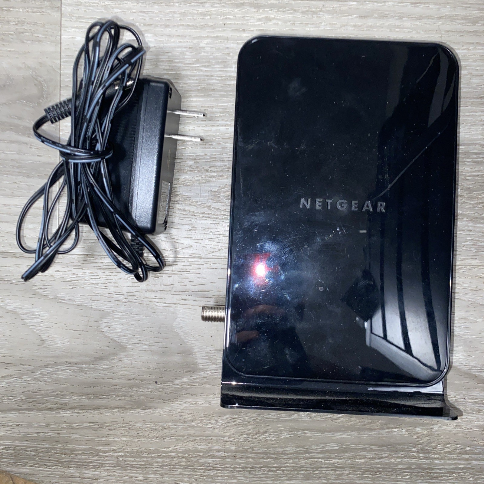 NETGEAR CM500 DOCSIS 3.0 Cable Modem 680 Mbps w/ Power Adapter