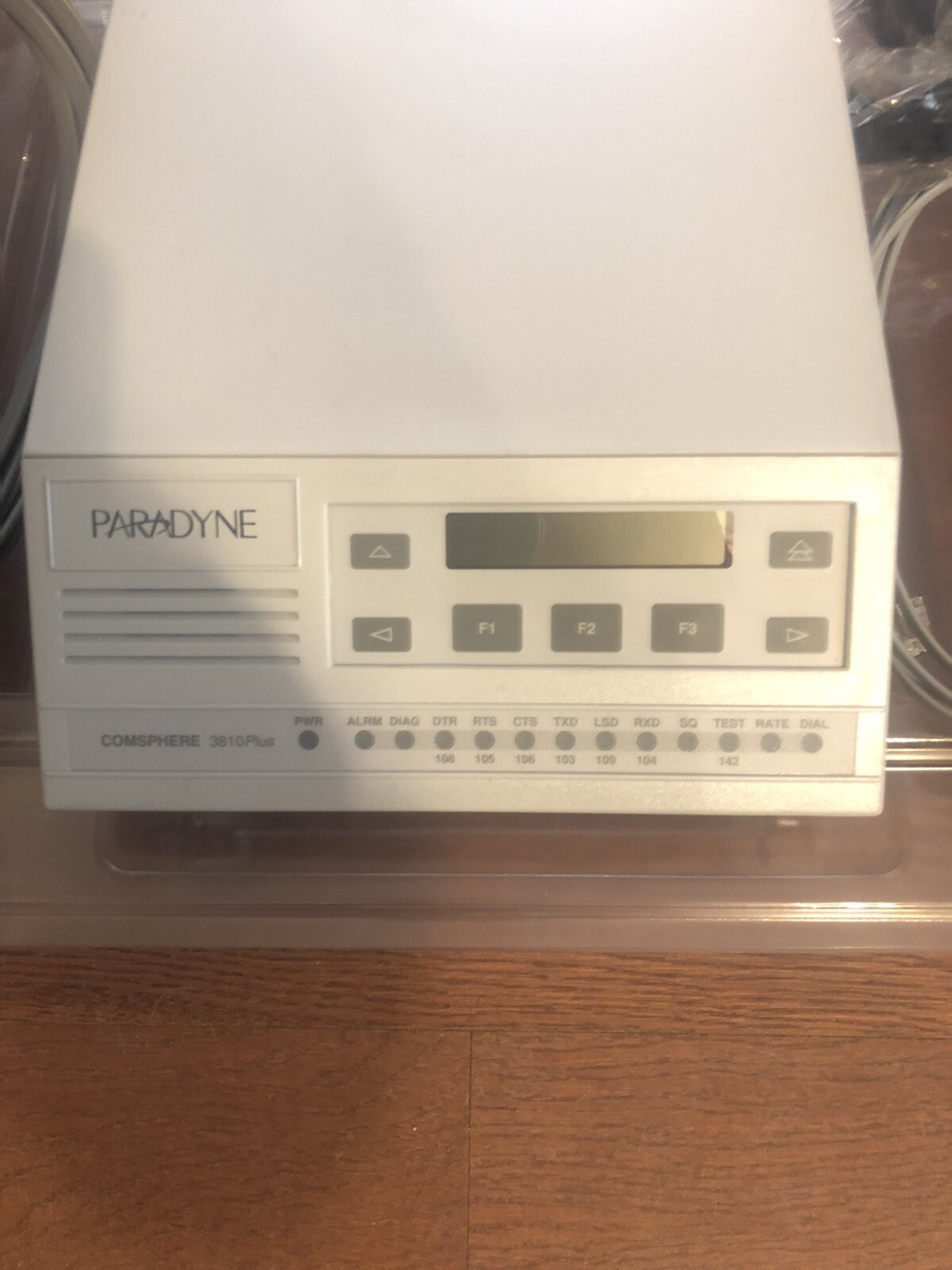 NEW PARADYNE COMSHERE 3800 PLUS MODEMS MODEM 3980-A2-201