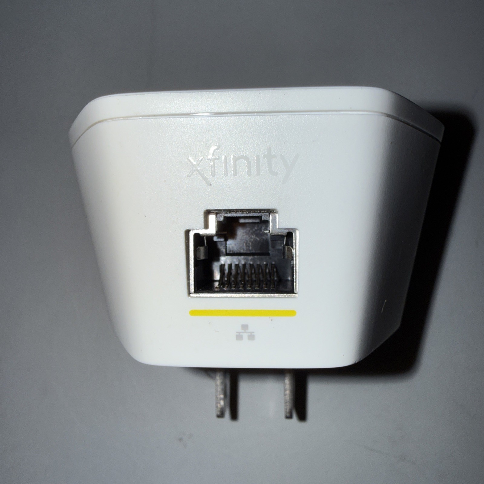 Lot of 3 Comcast Xfinity xFi Pods XE1-S Gen 1 WiFi Extender Untested AS-IS