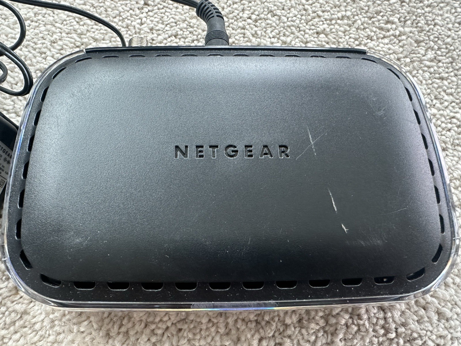 Netgear CM400 Cable Modem High-Speed DOCSIS 3.0 (CM400-100NAS) 340 Mbps