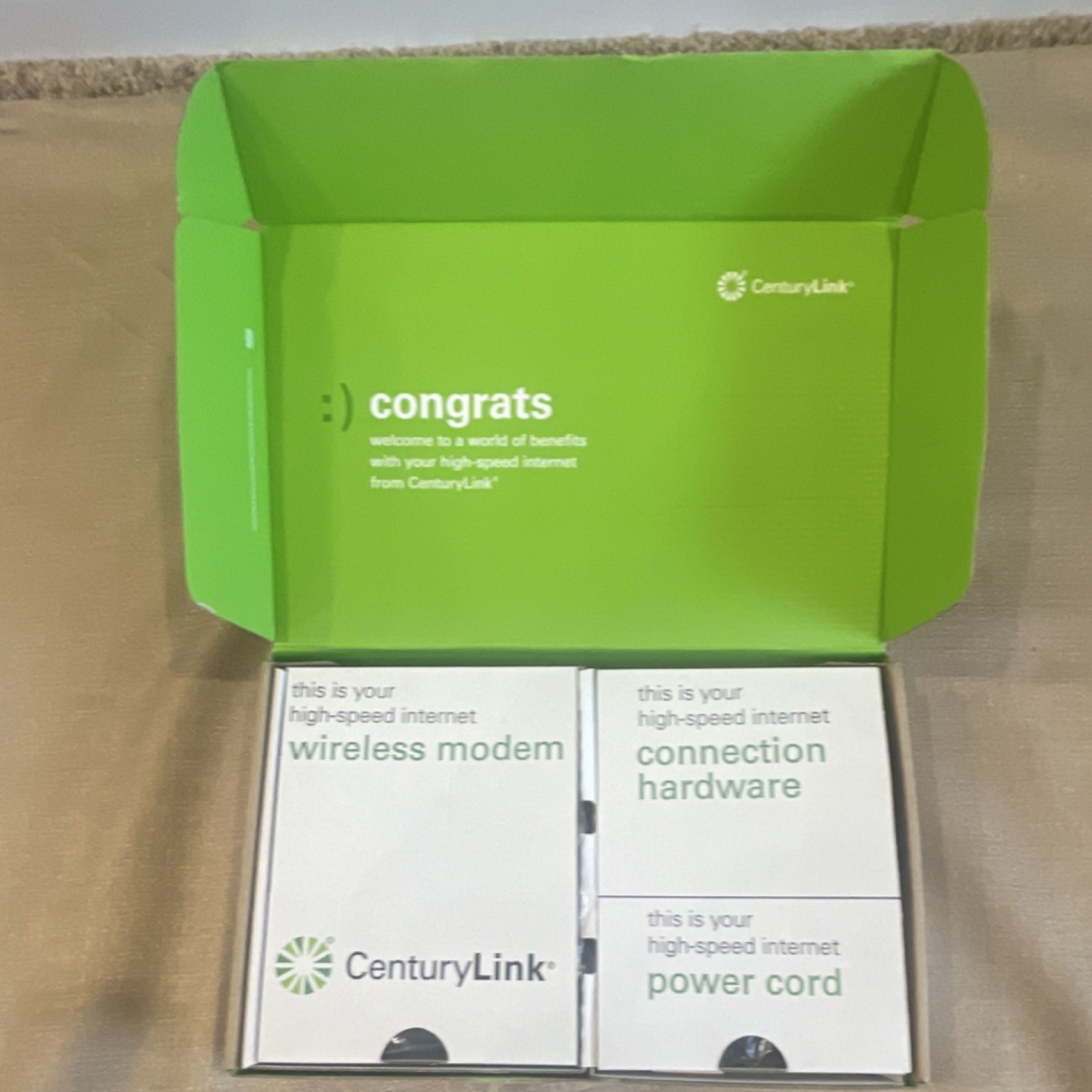 CenturyLink C4000LG DSL Wireless Modem Router 500 Mbps w/ Power Adapter Cable