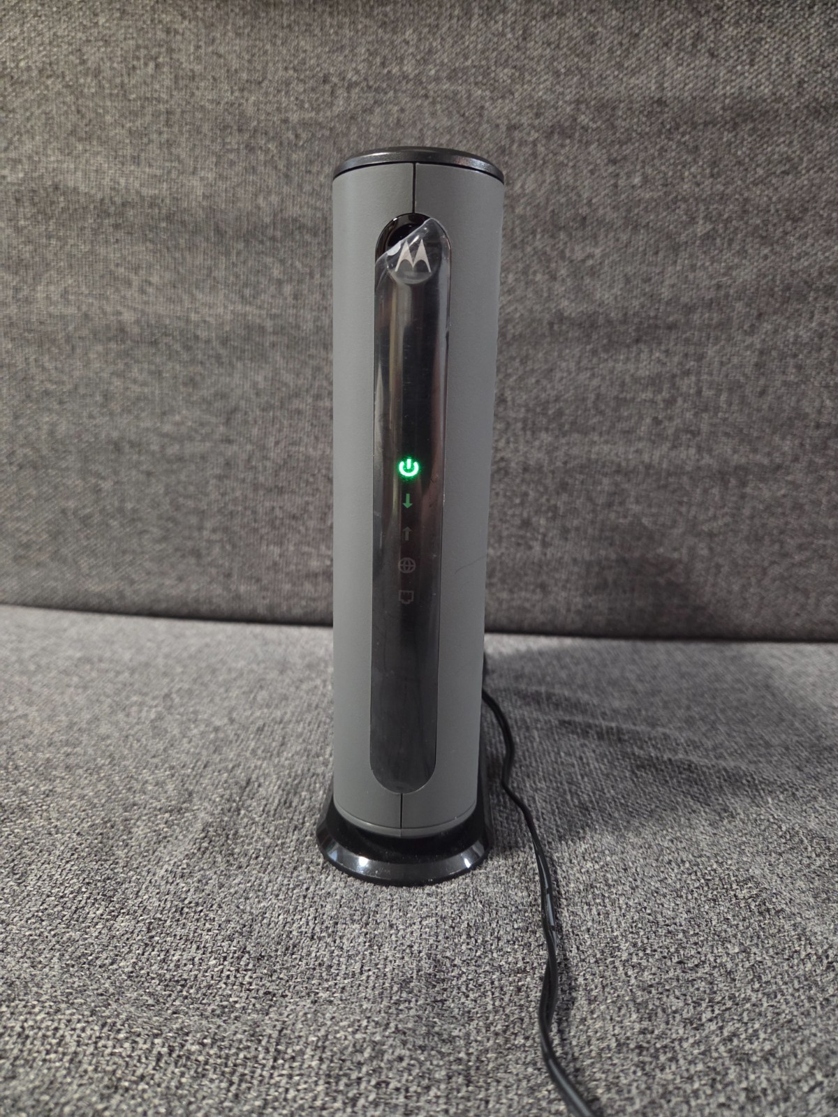 Motorola MB8600 DOCSIS 3.1 Cable Modem Gigabit – Excellent Condition