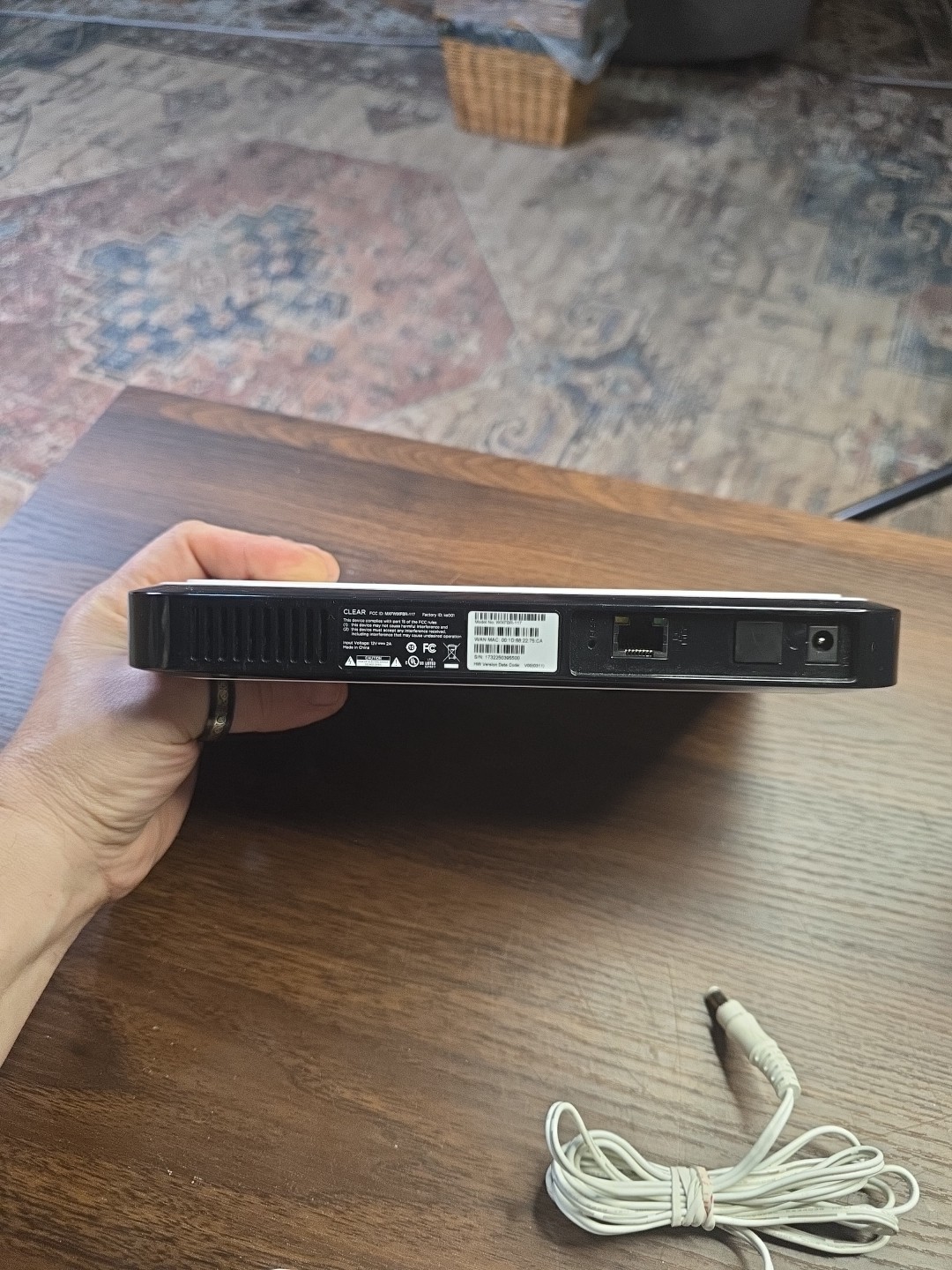 Clear Model# WIXFBR-117 4G/LTE Modem Router With Power Adapter TESTED & WORKING!