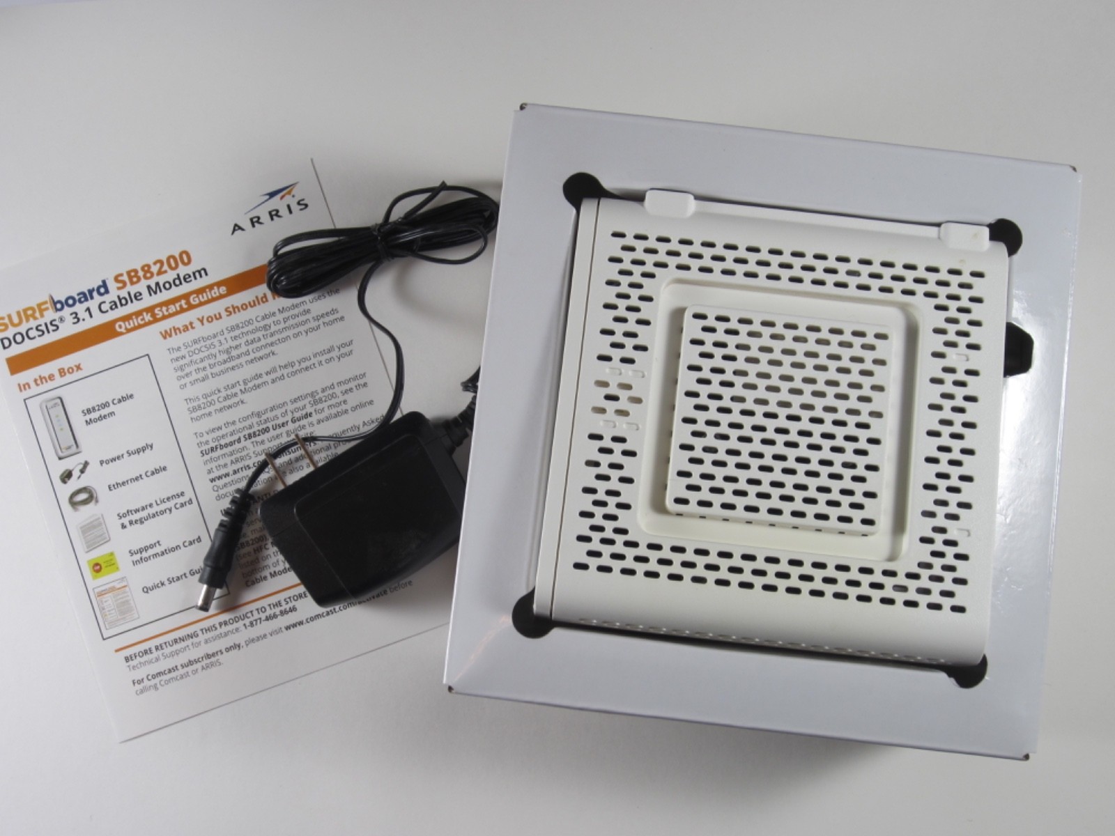 ARRIS SURFboard SB8200 DOCSIS 3.1 10 Gbps Cable Modem