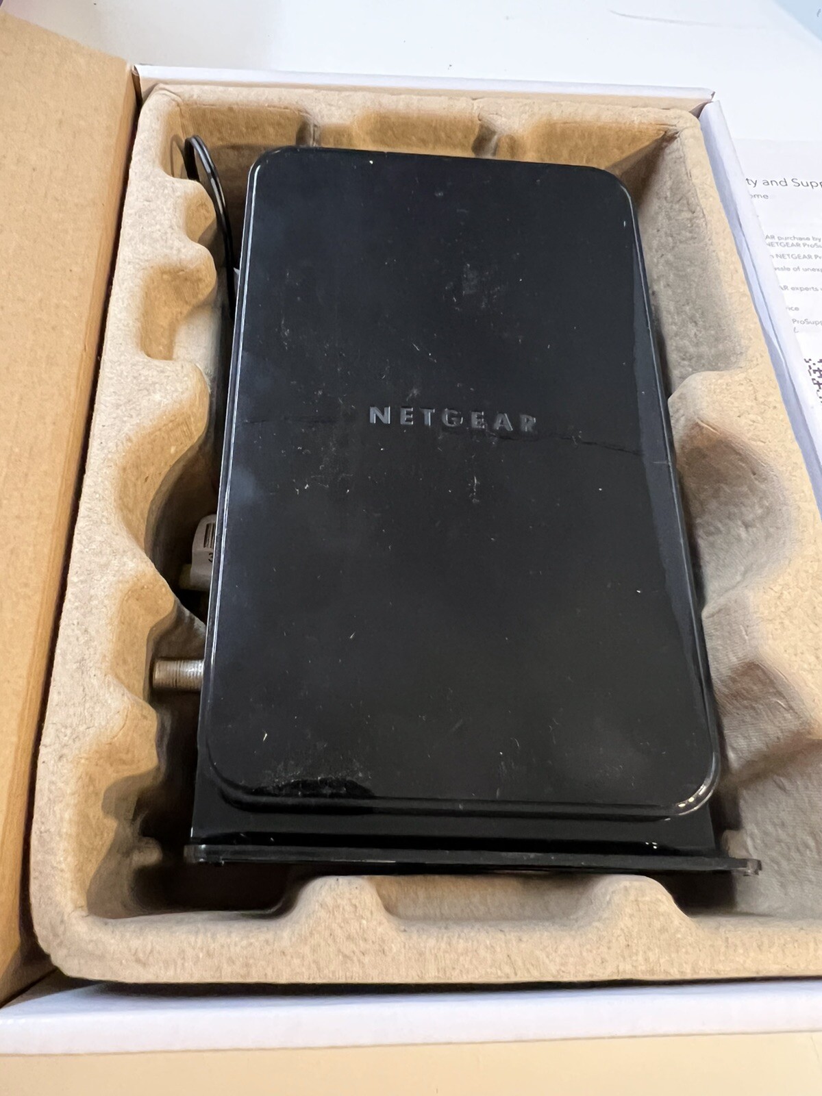 Netgear CM500 DOCSIS 3.0 680 Mbps High Speed Cable Modem Cables With It