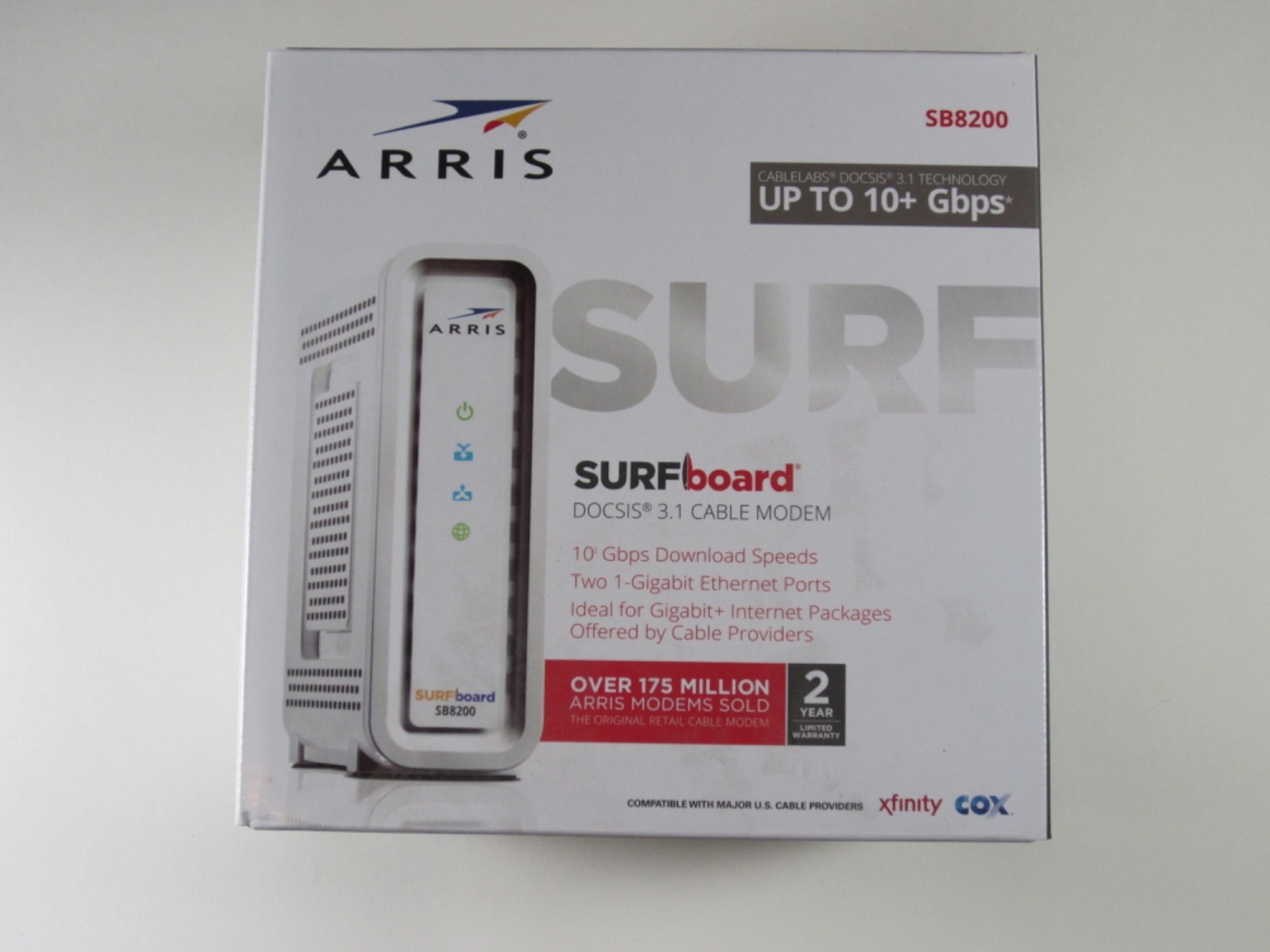 ARRIS SURFboard SB8200 DOCSIS 3.1 10 Gbps Cable Modem