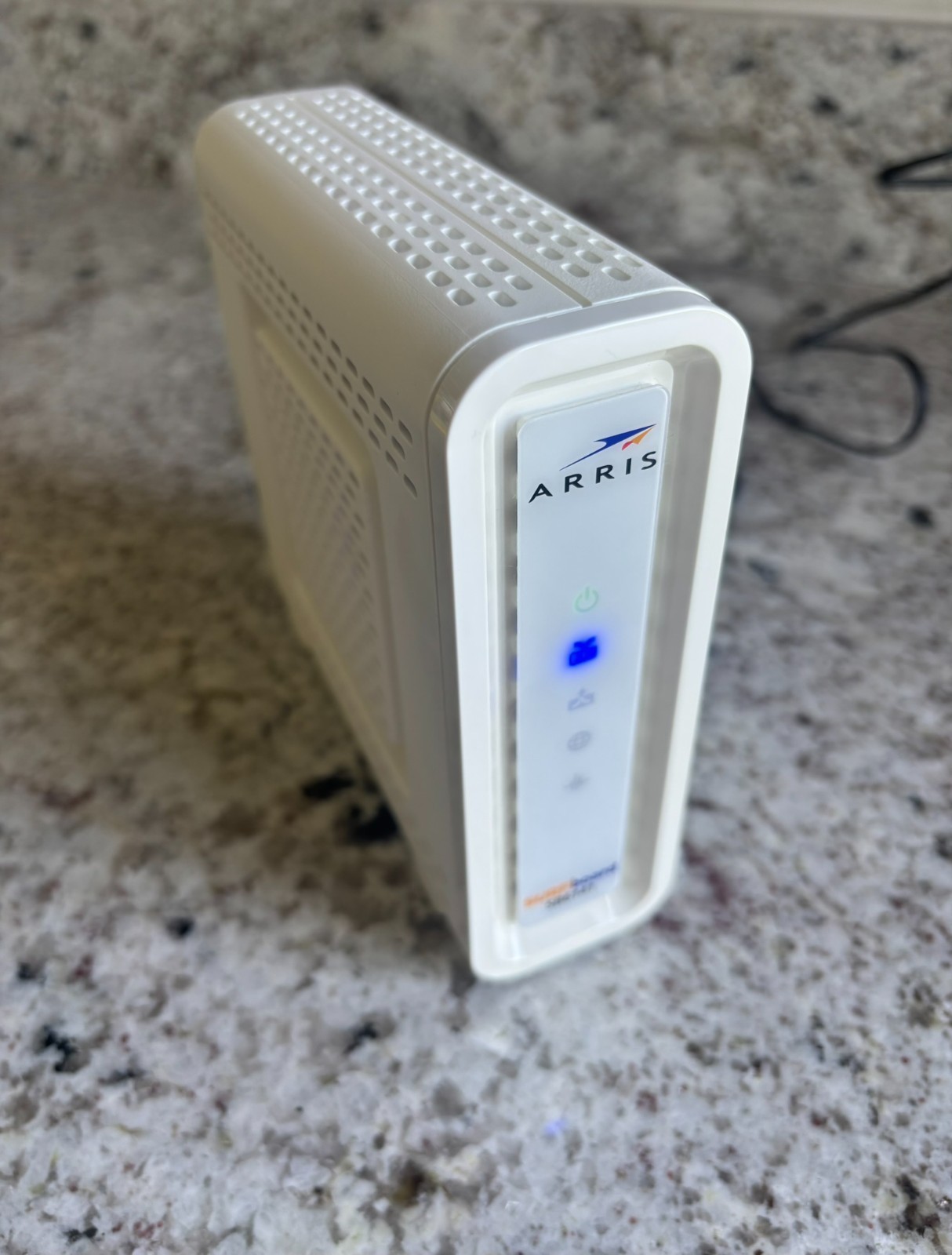 ARRIS SURFboard SB6141 Docsis 3.0 Cable Modem w/ Box, Power Adapter, and Cable