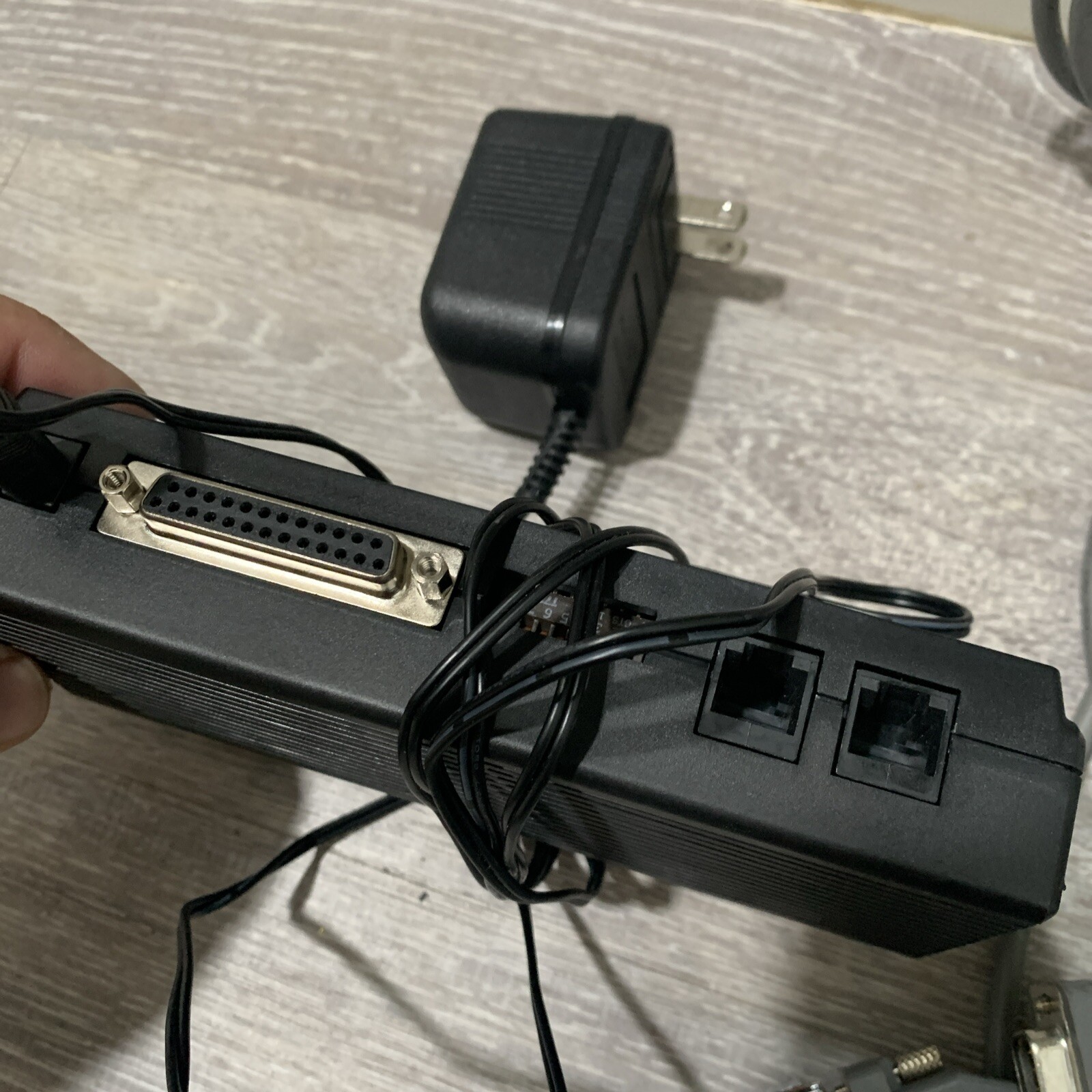 US Robotic Corp. 5686G V92 External Faxmodem With Cables