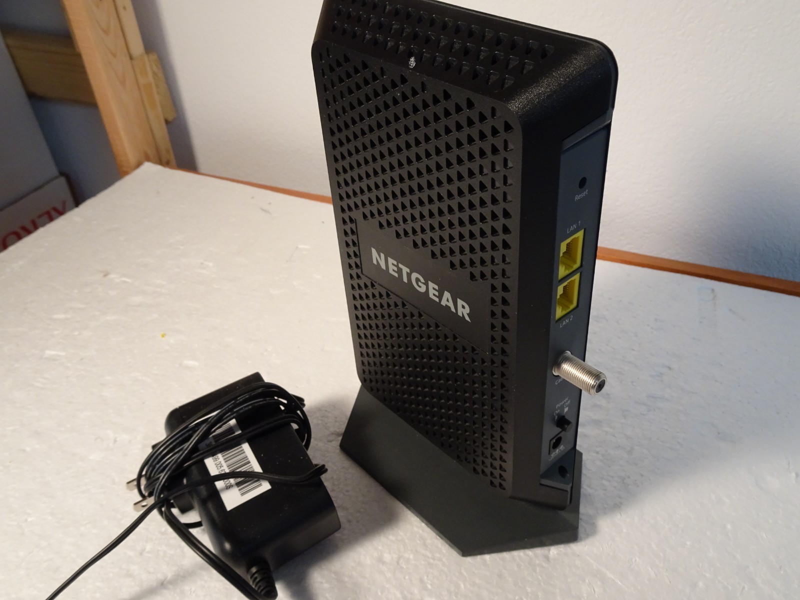 NETGEAR CM1100 Multi-Gig Cable Modem DOCSIS 3.1 – w/Power Supply
