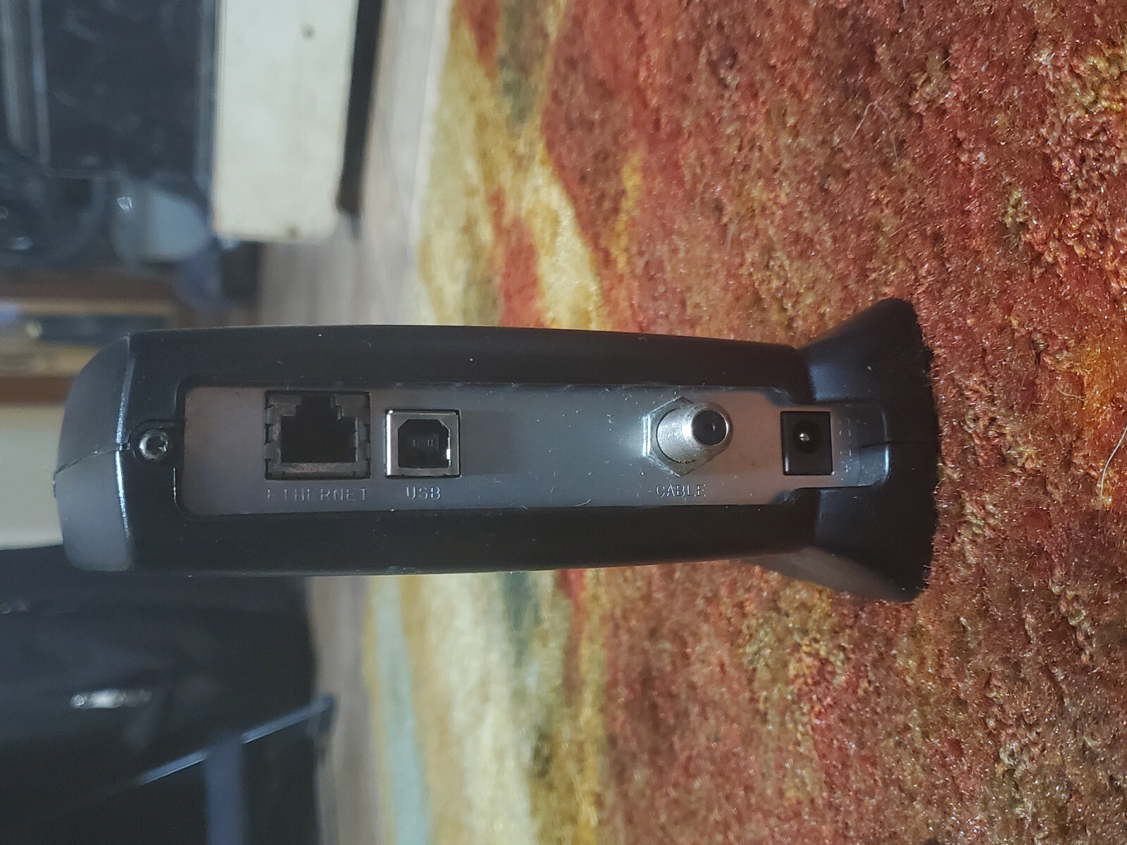 Motorola SURFboard SB5101U (563452-001-00) 38 Mbps Cable Modem with power supply