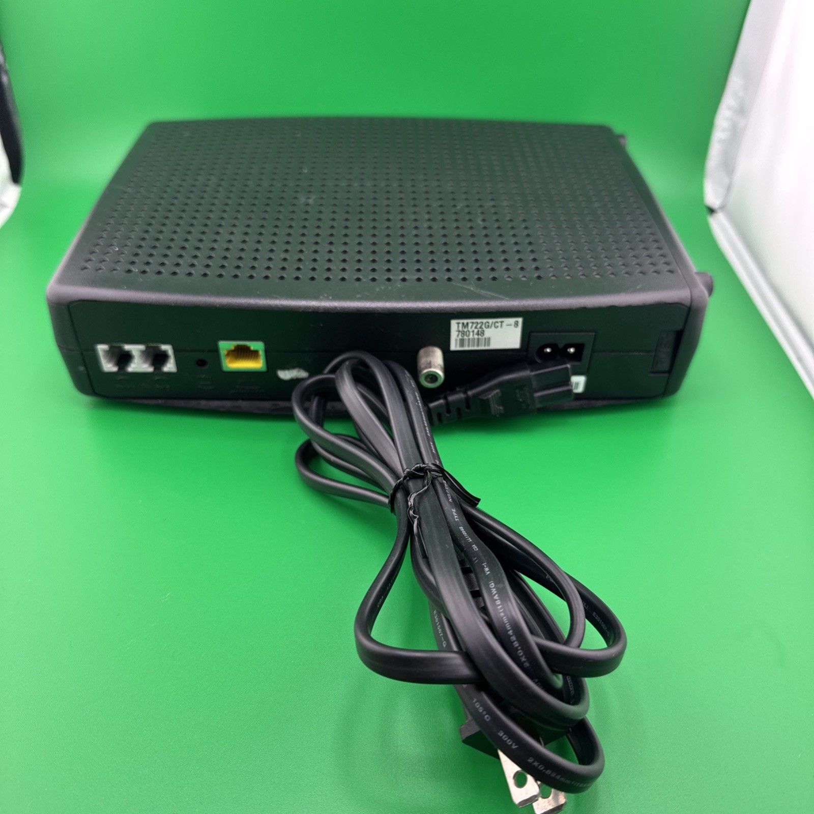 Arris TM722G/CT Touchstone Telephony Cable Modem DOCSIS 3.0 with used battery