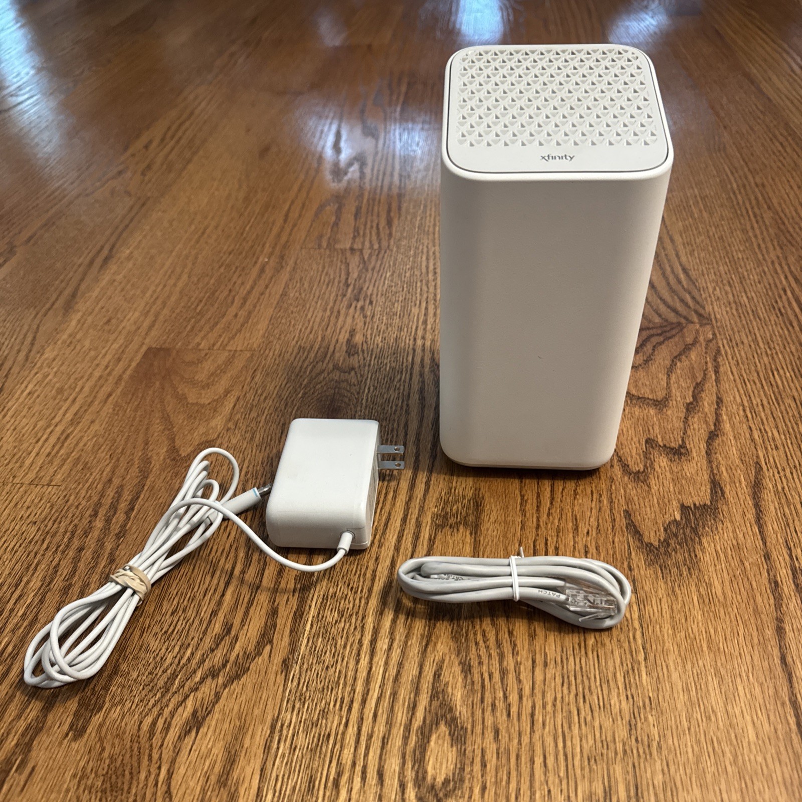 (For Parts) Xfinity XB7-T GIGABIT Modem WiFi Router with Power Cord