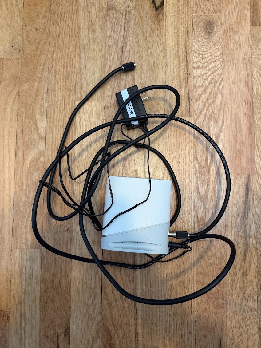 ARRIS SURFboard S33 DOCSIS 3.1 Multi-Gig Cable Modem (Up to 2.5 Gbps)