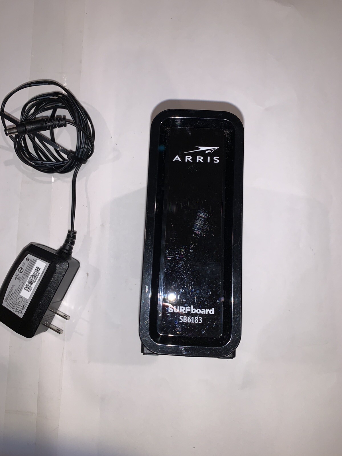 ARRIS SURFboard SB6183 DOCSIS 3.0 Cable Modem – BLACK