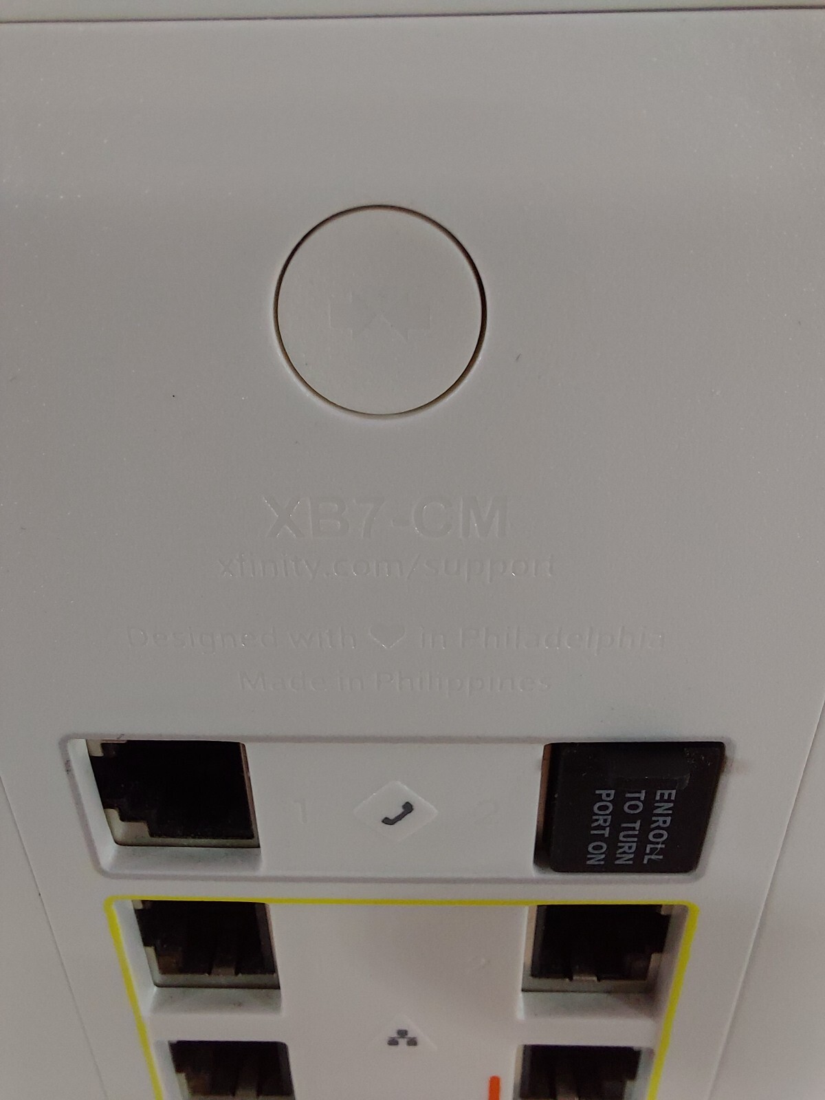 Xfinity Home WiFi Router Modem White XB7-CM No Power Cord For Parts READ!!!